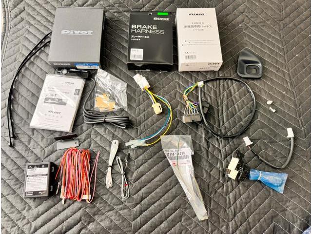 ｽﾛｯﾄﾙｺﾝﾄﾛｰﾗｰ取付】200系ﾊｲｴｰｽ ｵｰﾄｸﾙｰｽﾞ付きｽﾛｺﾝ Pivot ﾋﾟﾎﾞｯﾄ 3DA-T