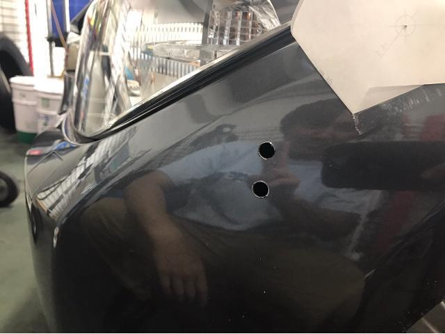 BMW 320d コーナーポール 取り付け 和歌山 湯浅町｜グーネットピット