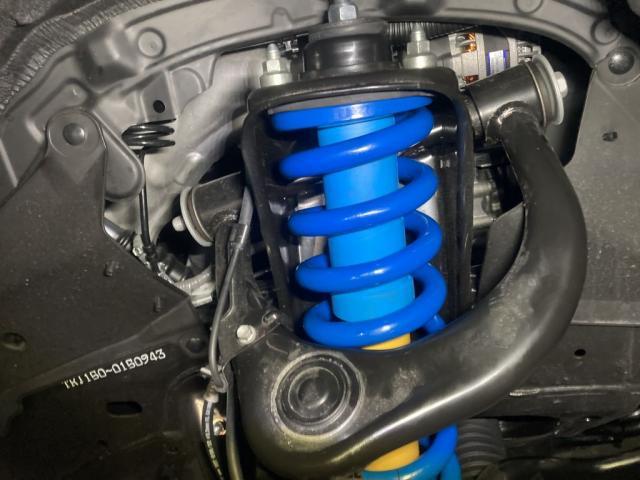 ランクルプラド150 リフトアップ ビルシュタインショック モトレージ製