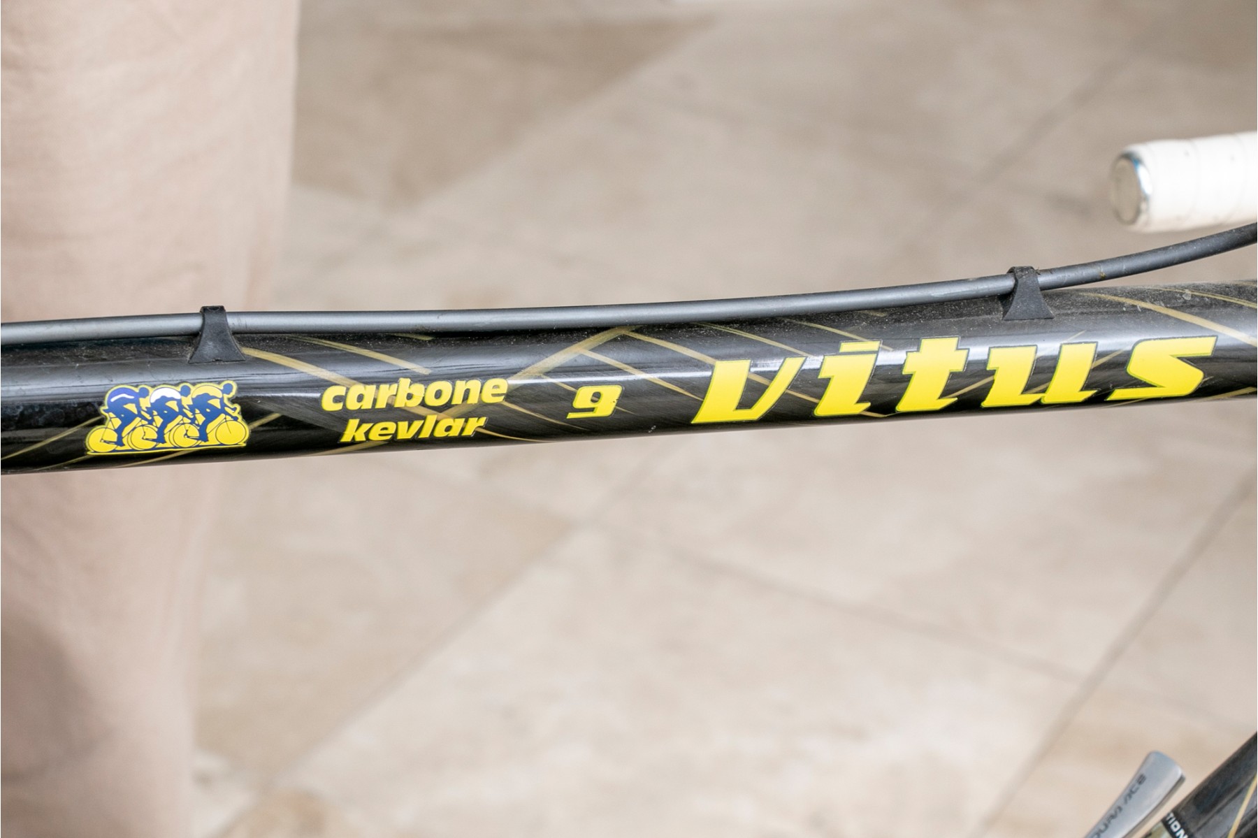 Vintage Vitus Carbone Kevlar 9 Road Bike #129667 | Black Rock