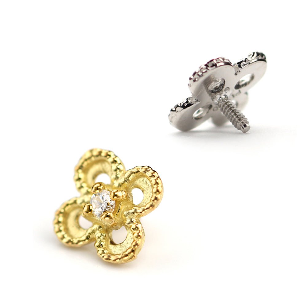 K18 プラチナ ダイヤモンド ボディピアス│可愛いフラワー（花