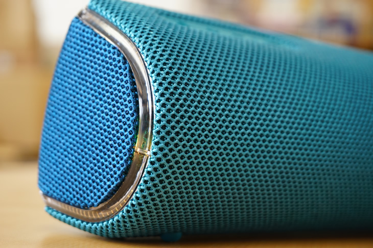 アクティブスピーカー「SRS-XB31」実機レビュー！光るスピーカーって