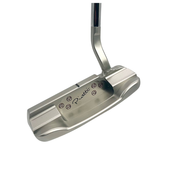 18BCBC96-8225-4316-A985-