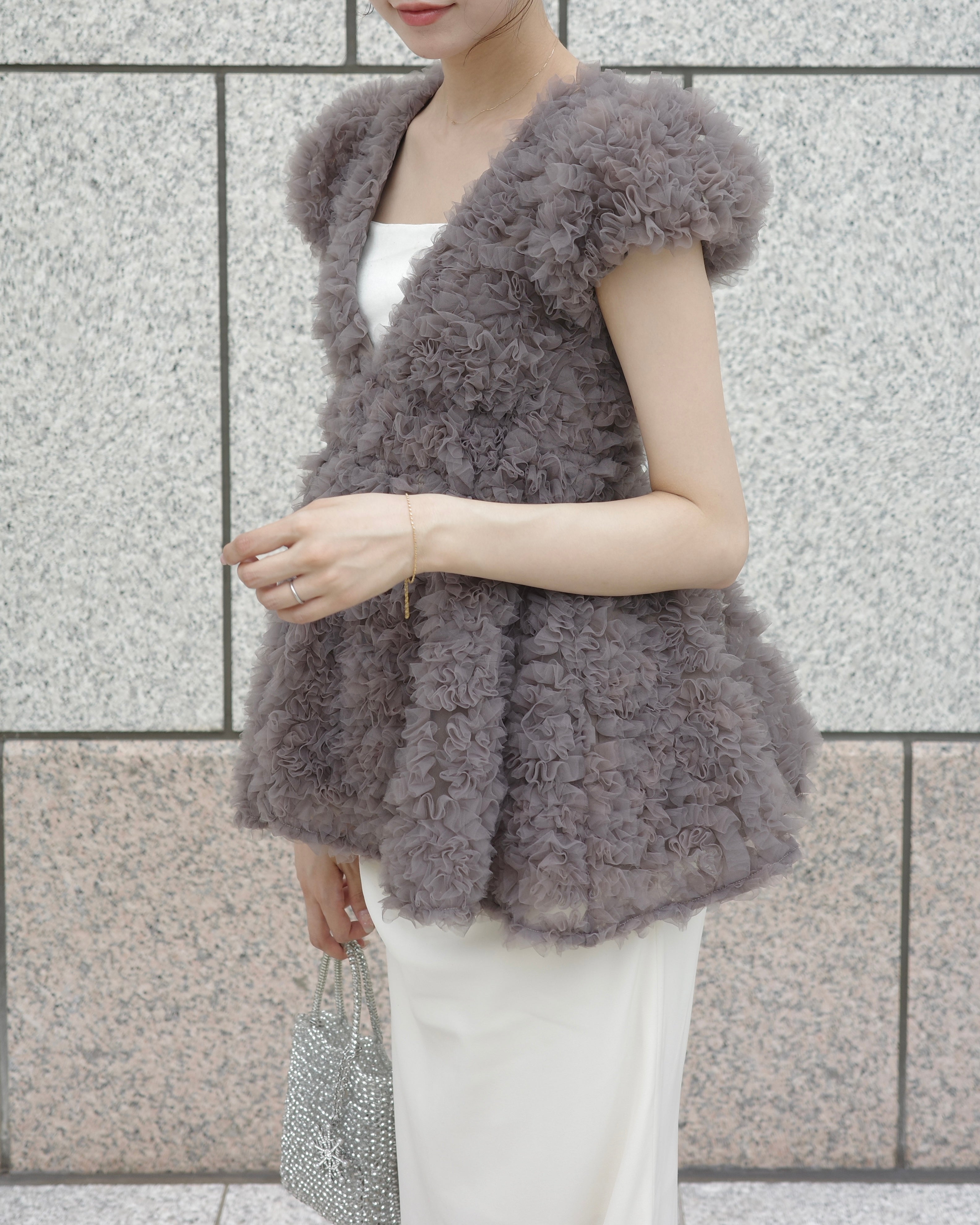 フラワーぺプラムバックリボンチュニック – poláura OFFICIAL ONLINE STORE