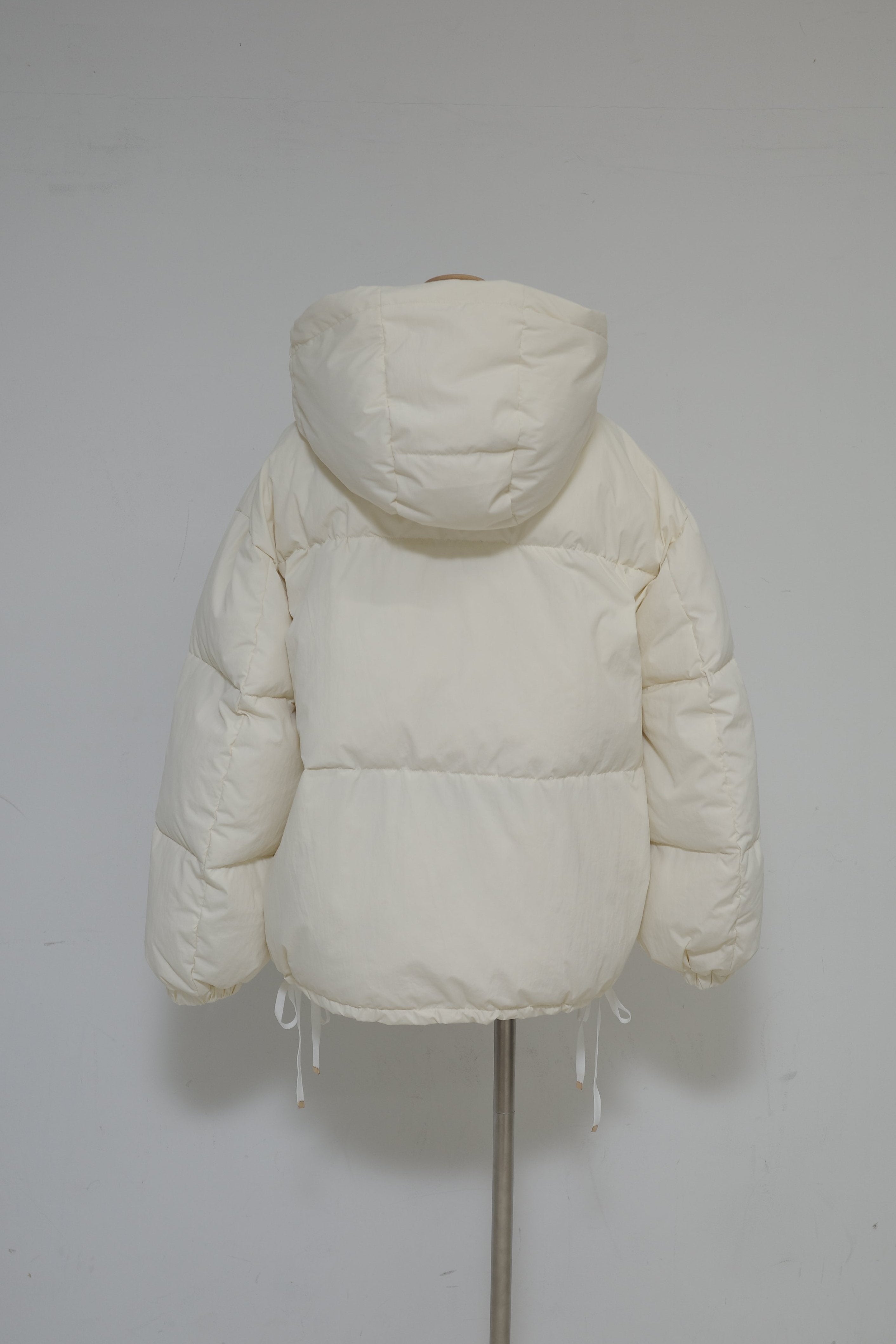 ドロストリボンダウンジャケット – poláura OFFICIAL ONLINE STORE