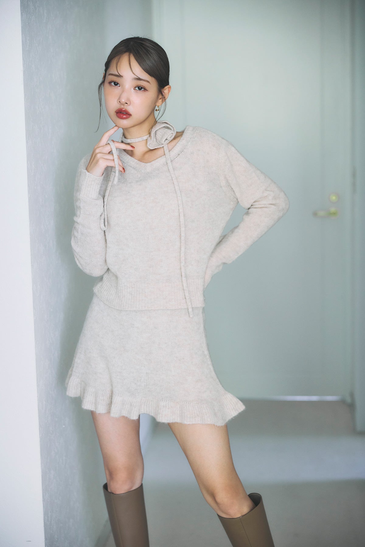 ローズアクセントニットセットアップ – poláura OFFICIAL ONLINE STORE