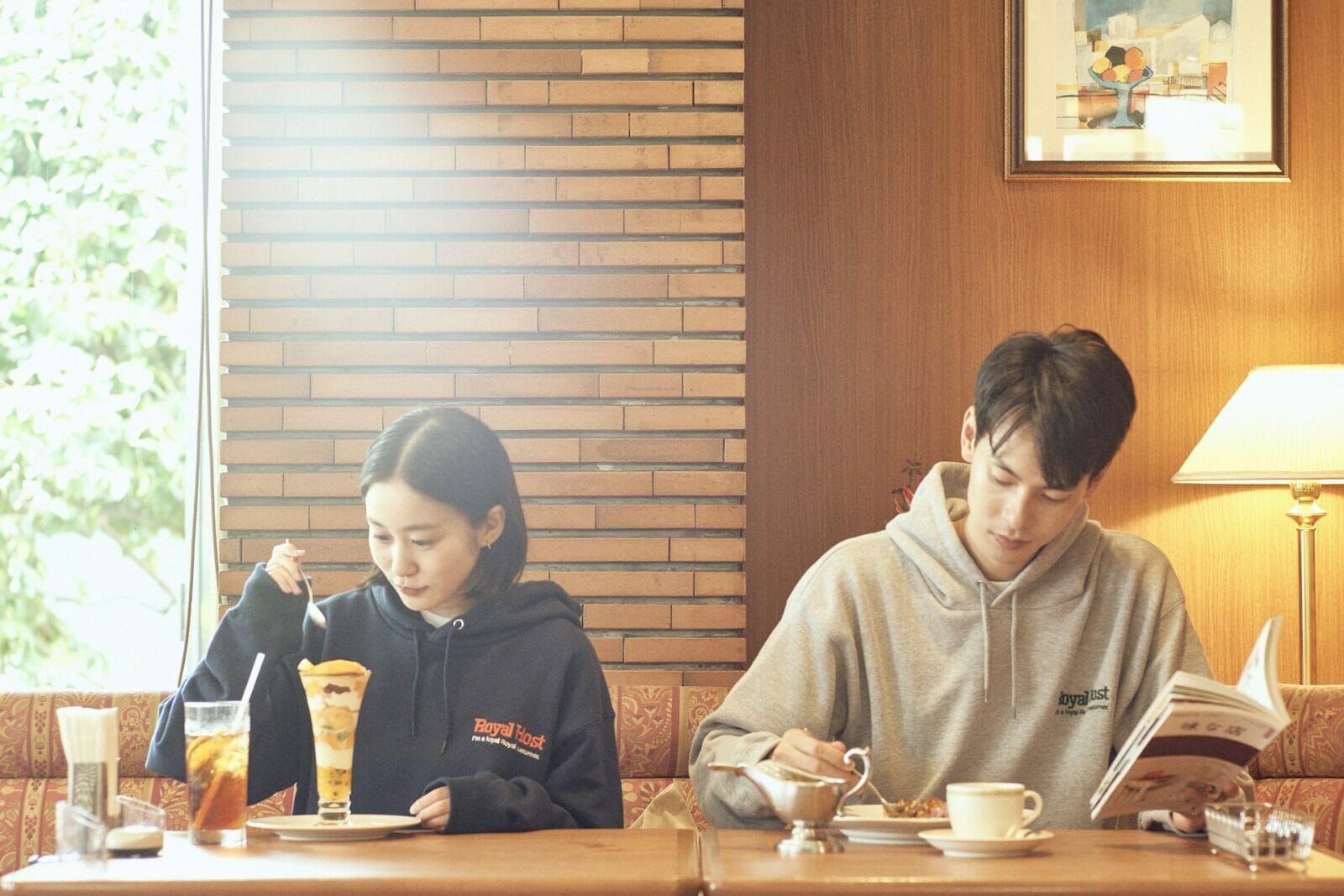 味な店のレジェンド「ロイヤルホスト」様とグッズを作りました