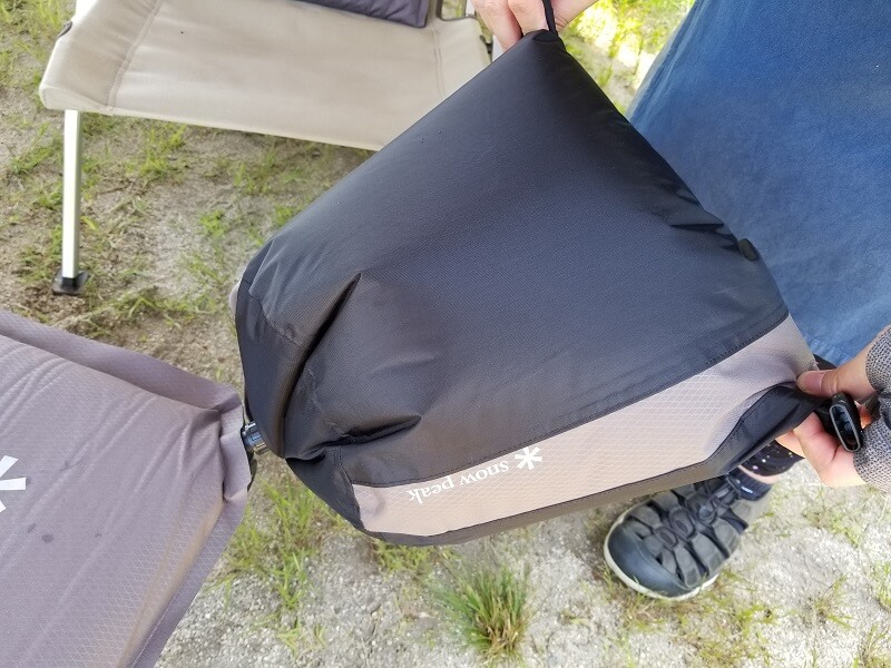 寝心地サイコー！スノーピーク「キャンピングマット」の本音レビュー