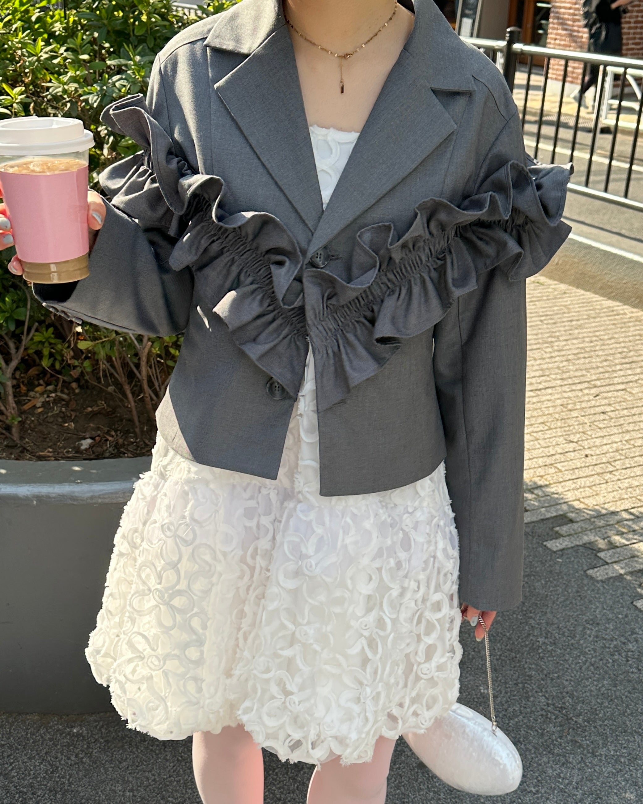 Gathered frill short jacket (gray)