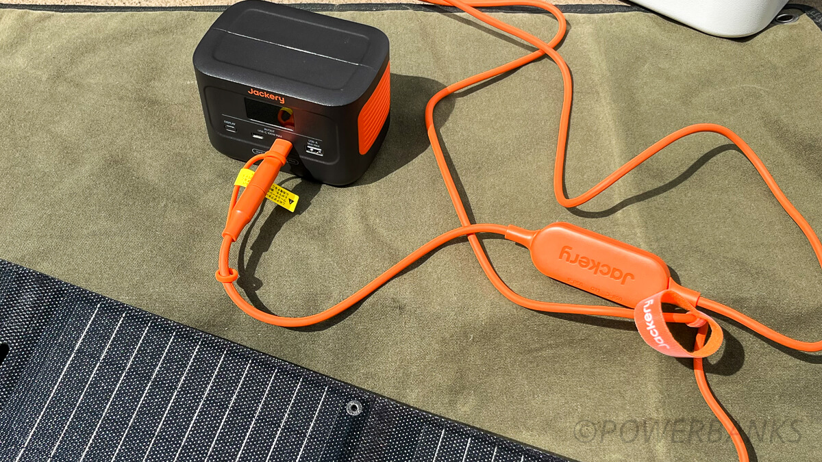 実機レビュー】Jackery SolarSaga 40 Miniソーラーパネル | POWERBANKS