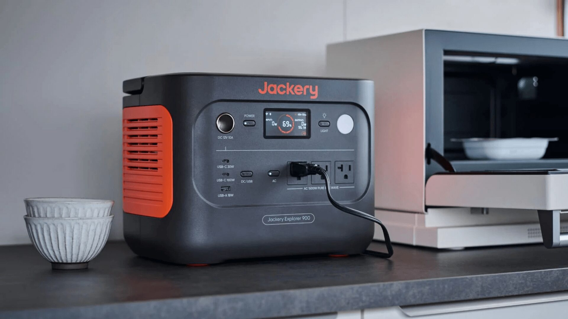 Jackery ポータブル電源 900 | POWERBANKS