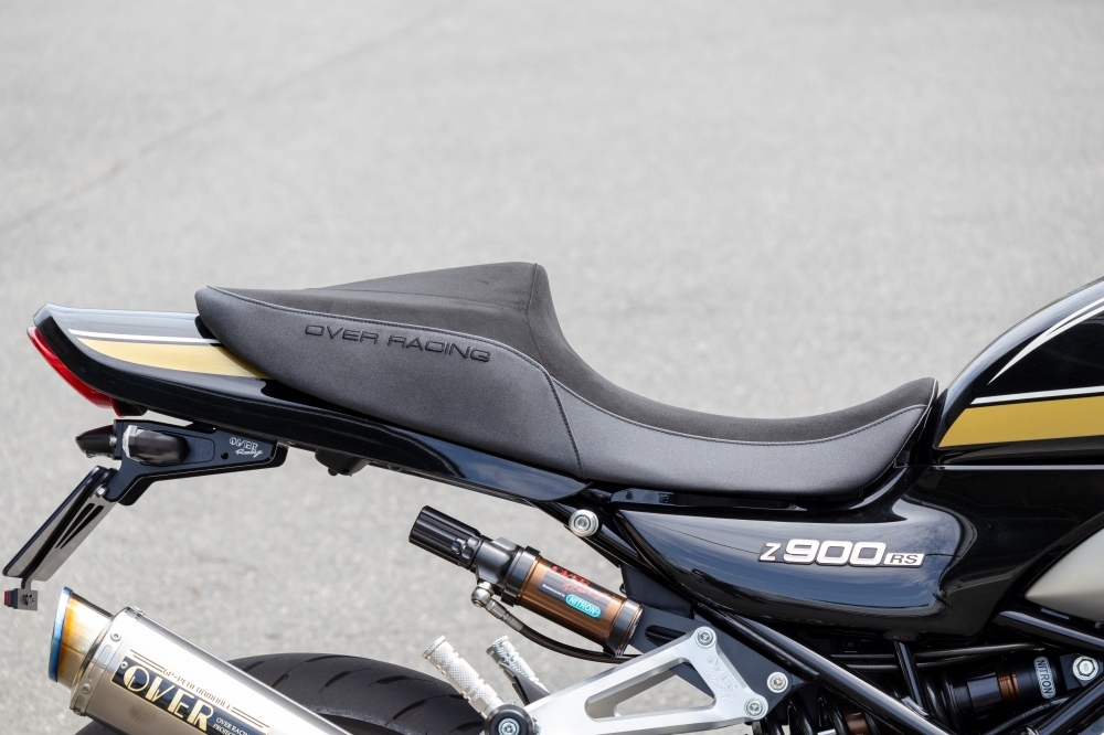OVER RACING Z900RS「スポーツライディングシート」の予約を受け付け