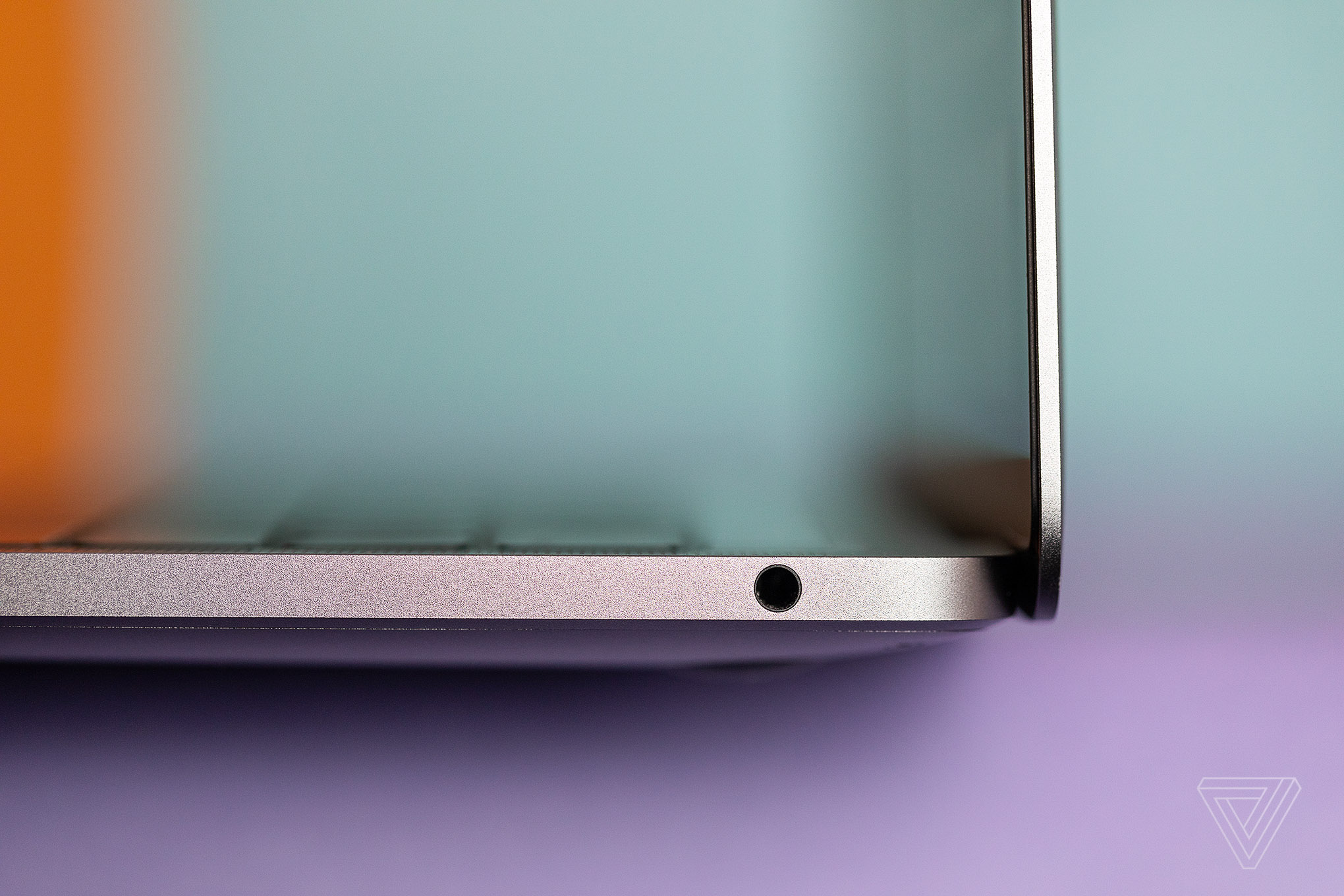 Apple MacBook Pro 13 (2022) review: new chip, old threads | The Verge