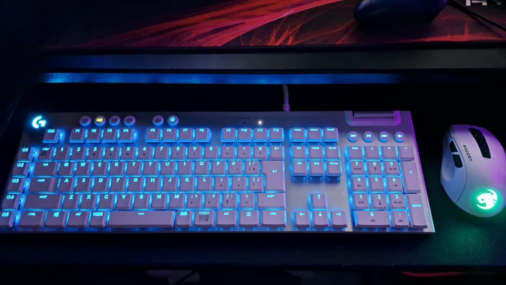 ロジクール G813 ホワイト】レビュー＆感想まとめ｜おすすめゲーミング