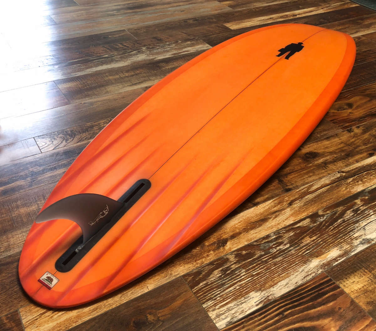 THE SICKLE 6 Channel Single Fin Surfboard