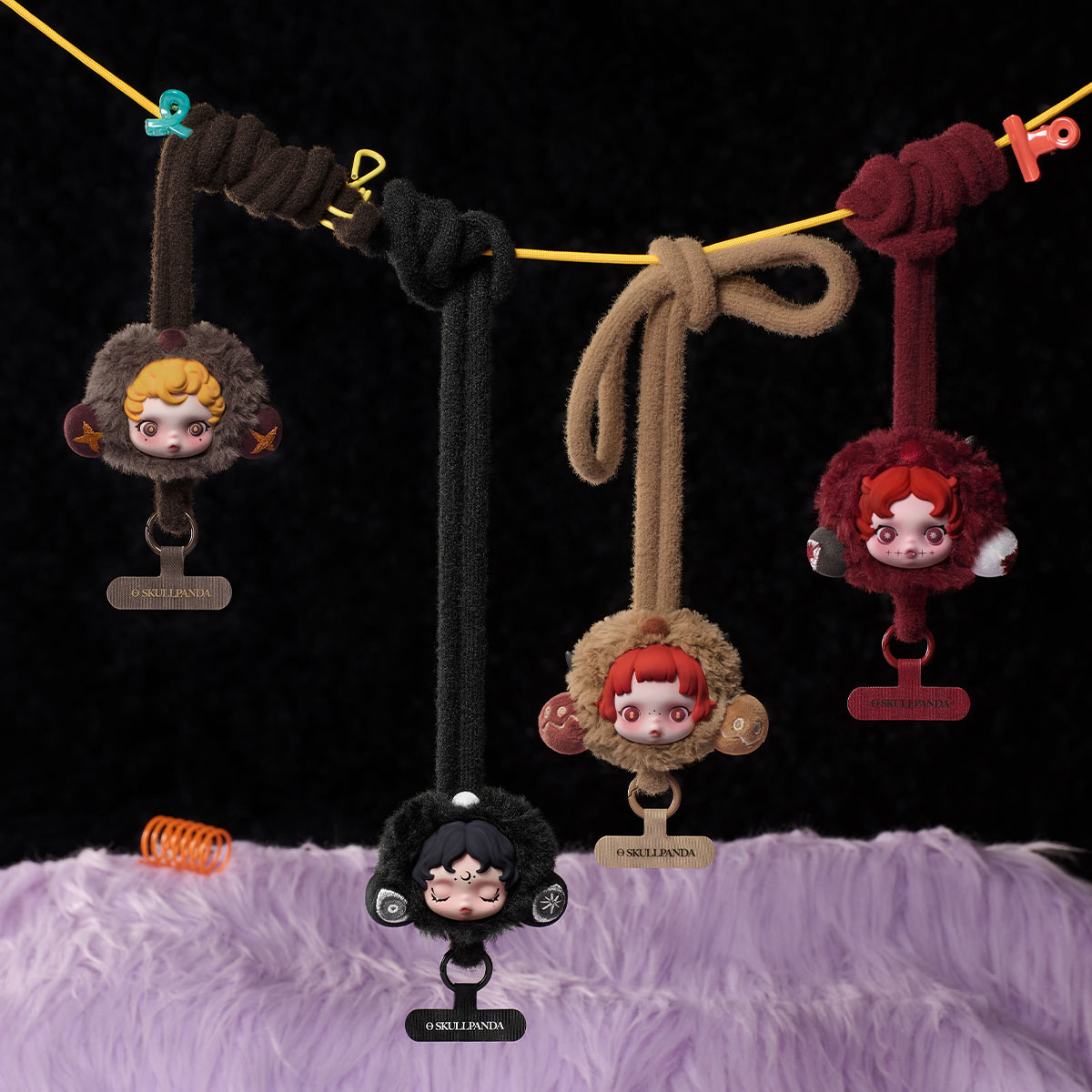SKULLPANDA You Found Me! シリーズ スマホストラップ - POP MART (Italy)