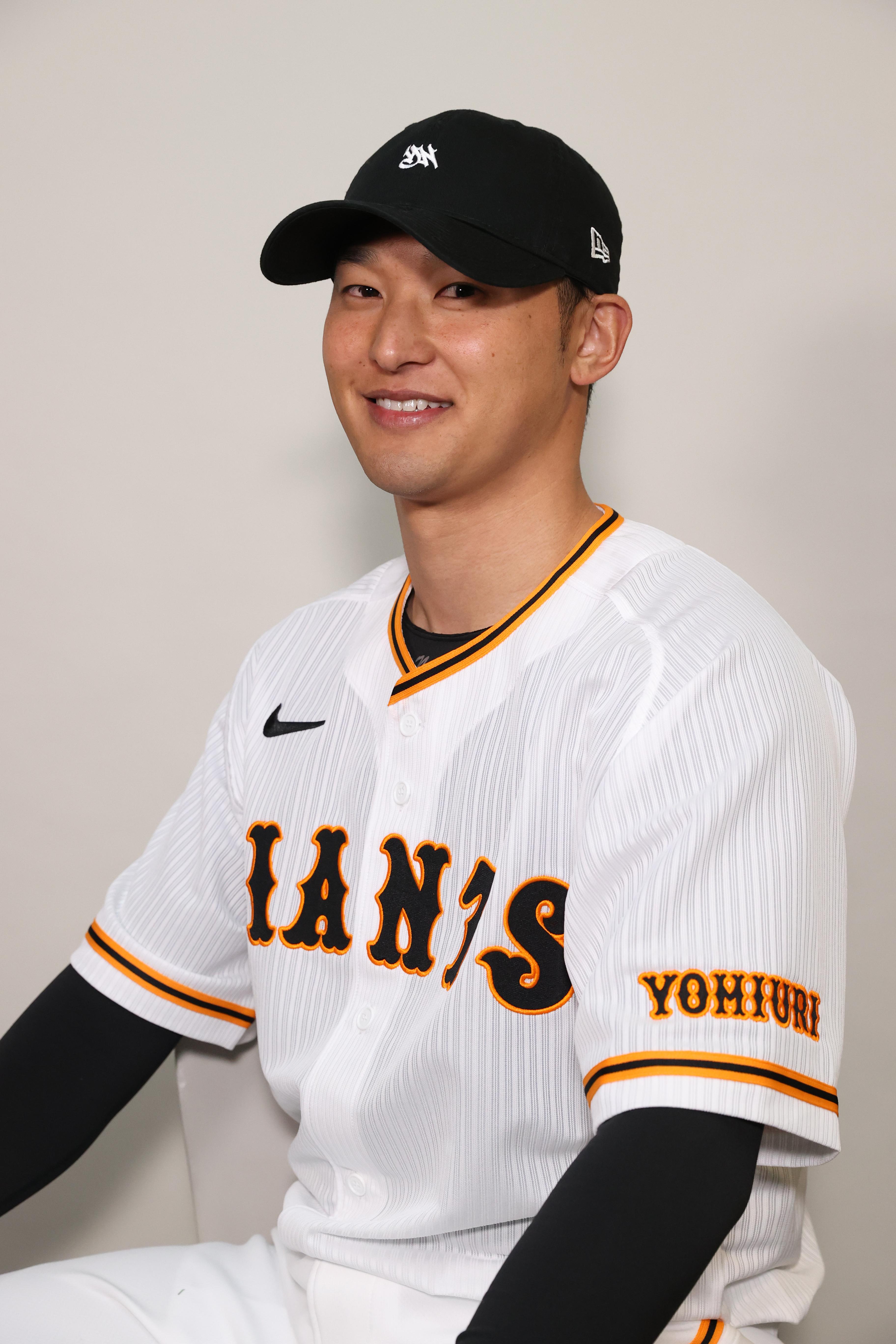 吉川尚輝選手のオリジナルロゴキャップを発売！ 宮崎キャンプグッズ