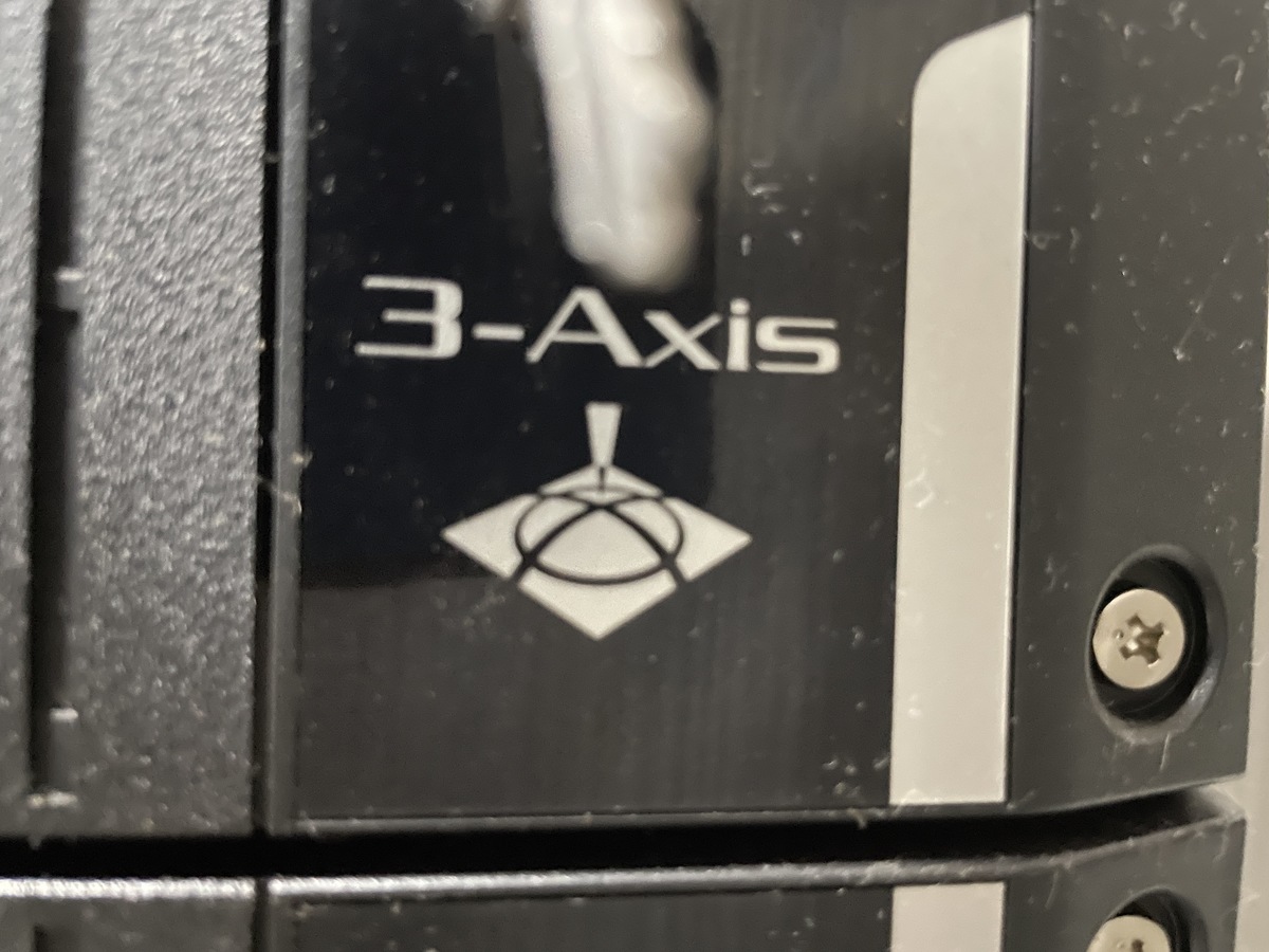 レンタル] KEYENCE 3Axisハイブリッドレーザーマーカー(キーエンス/MD