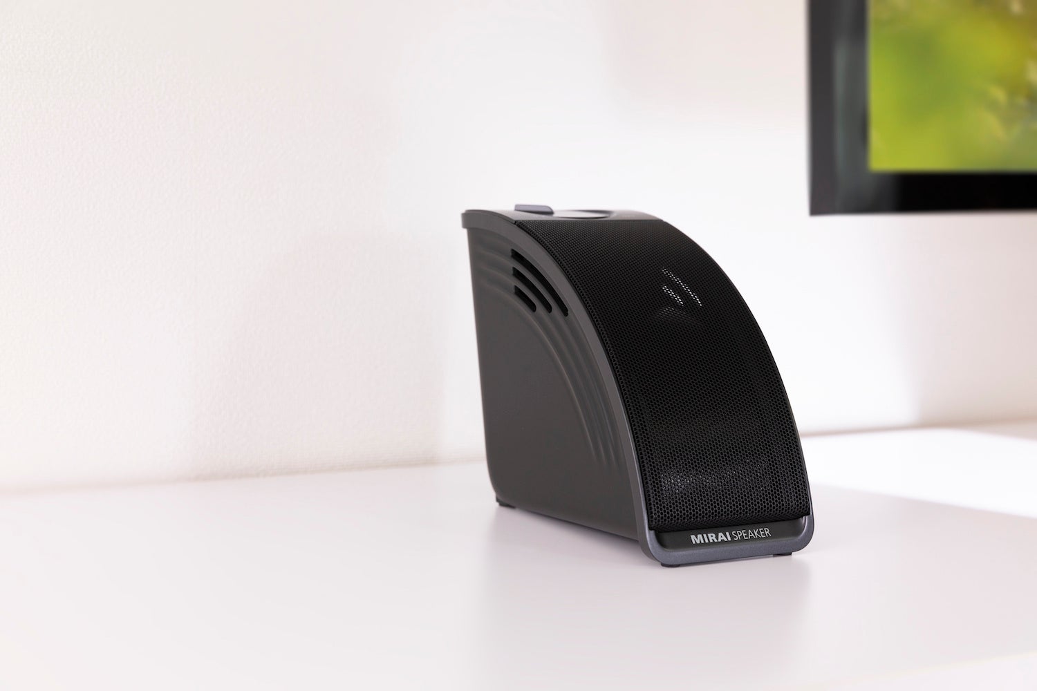 音量上げずに、言葉くっきり「ミライスピーカー・ミニ」新発売 | 株式