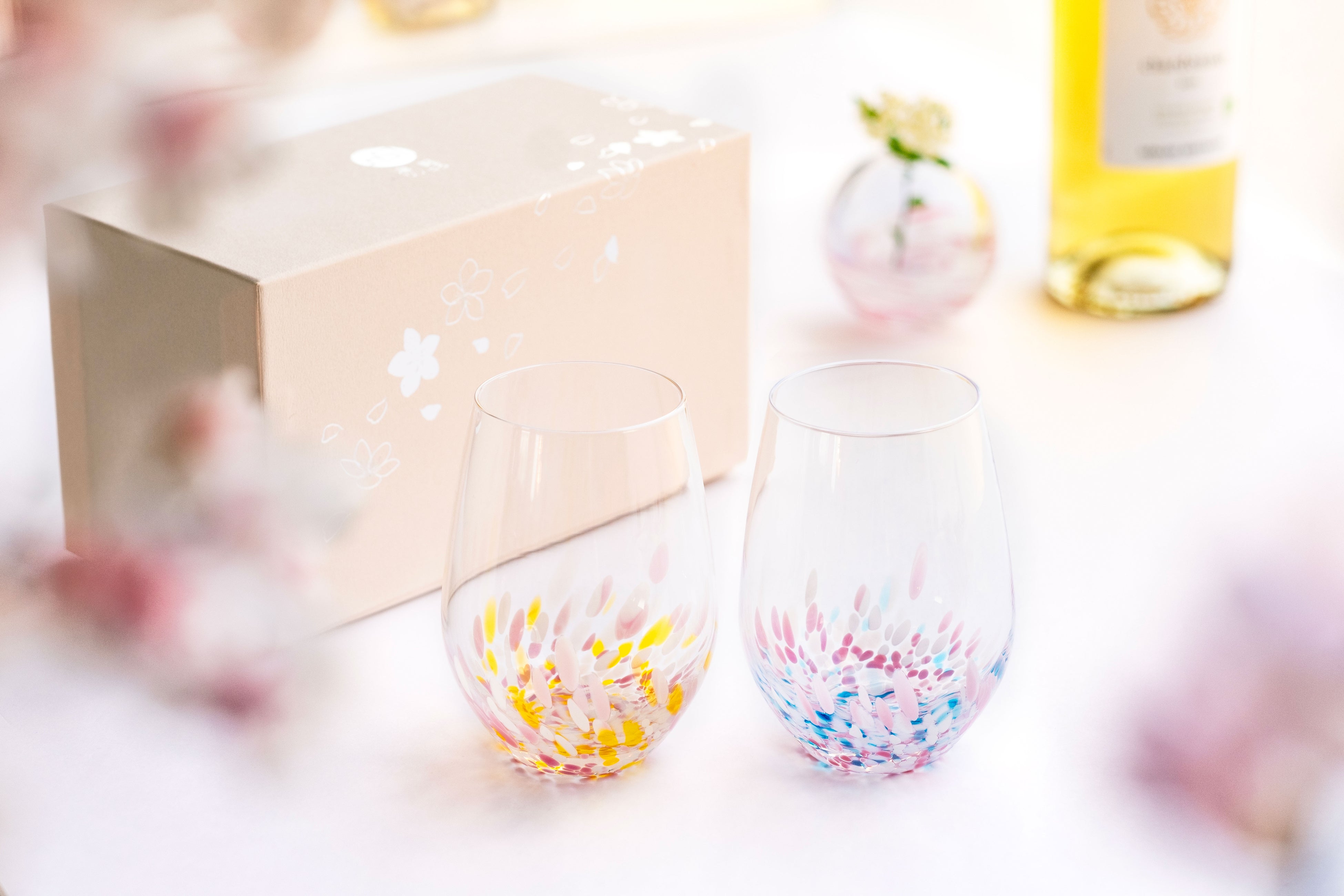 津軽びいどろ」から、「sakuraワインタンブラーペア」を2024年12月12日