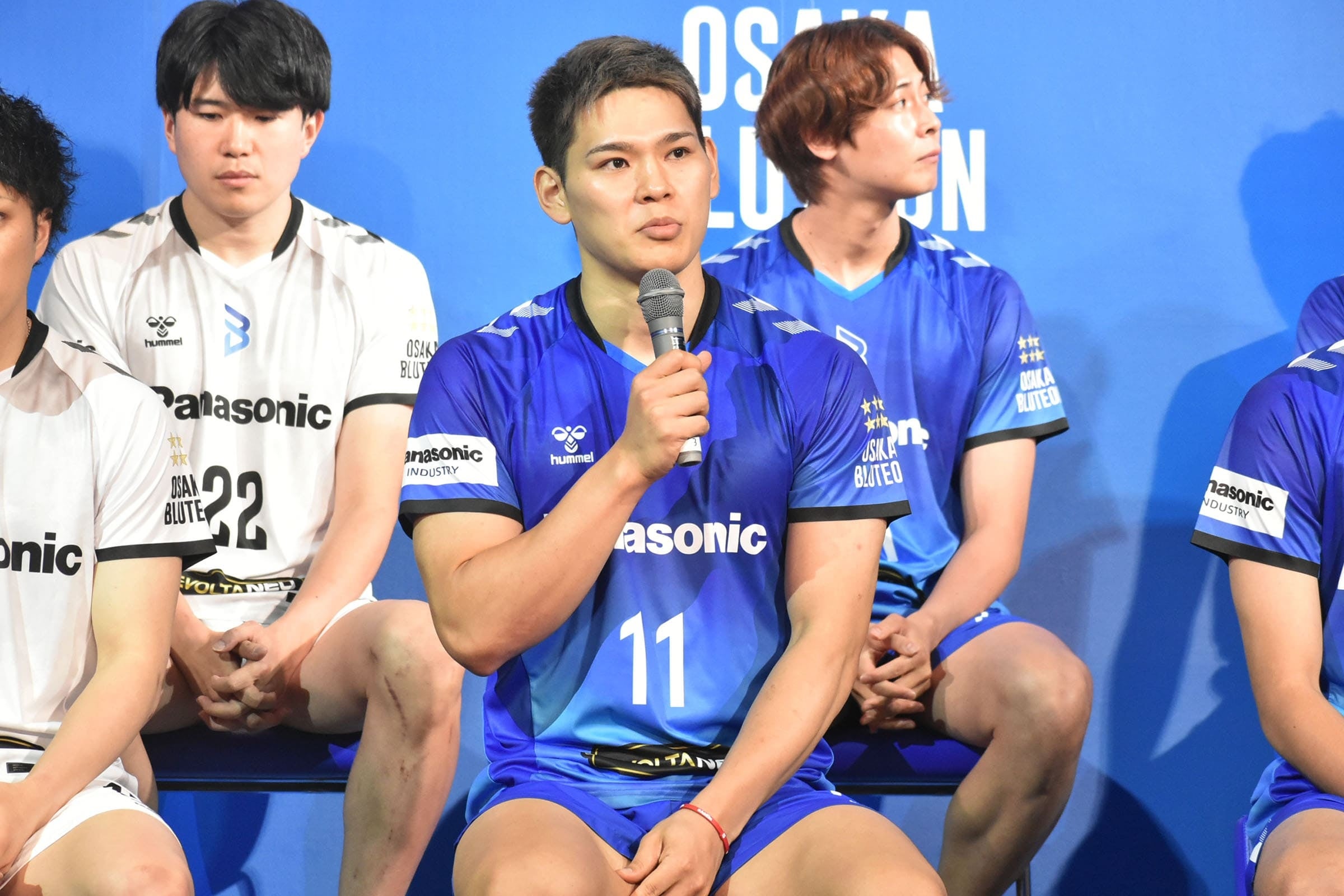 ヒュンメルが大阪ブルテオンのユニフォームを発表！ | 株式会社