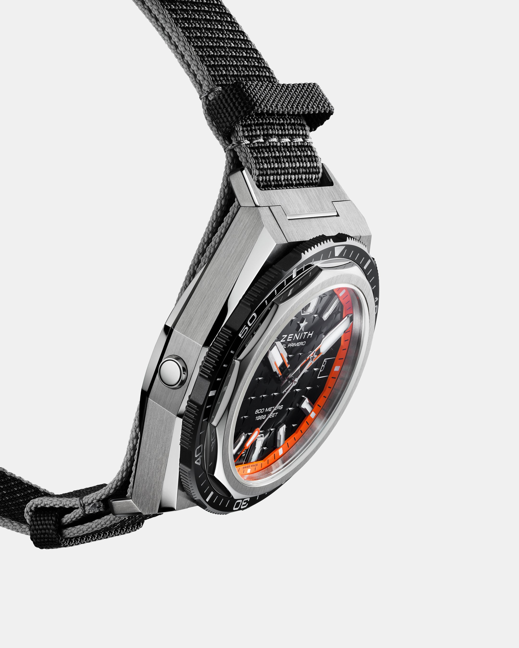 極限へと挑むダイバーズウォッチ：ゼニス、「デファイ エクストリーム