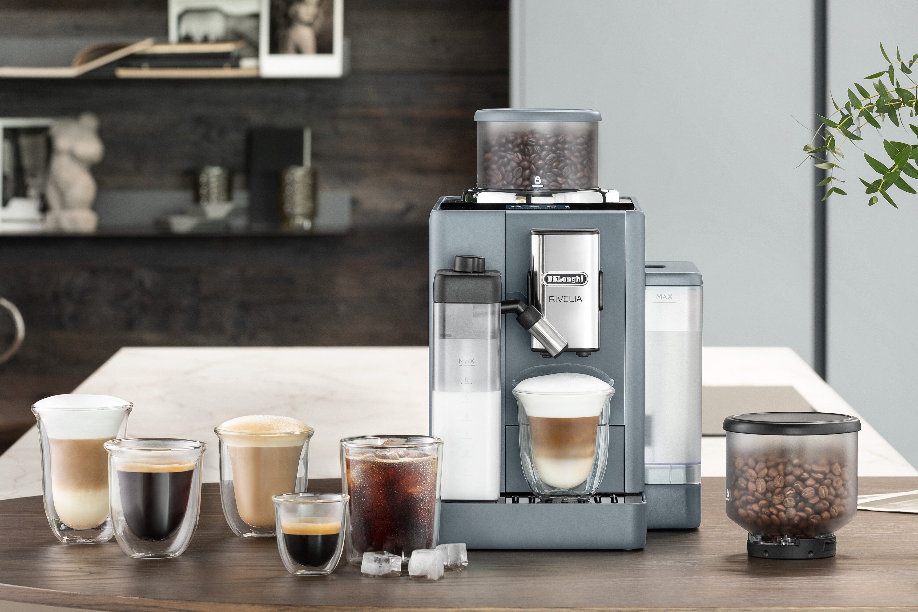 デロンギ リヴェリア 全自動コーヒーマシン』デロンギ初のクラウド