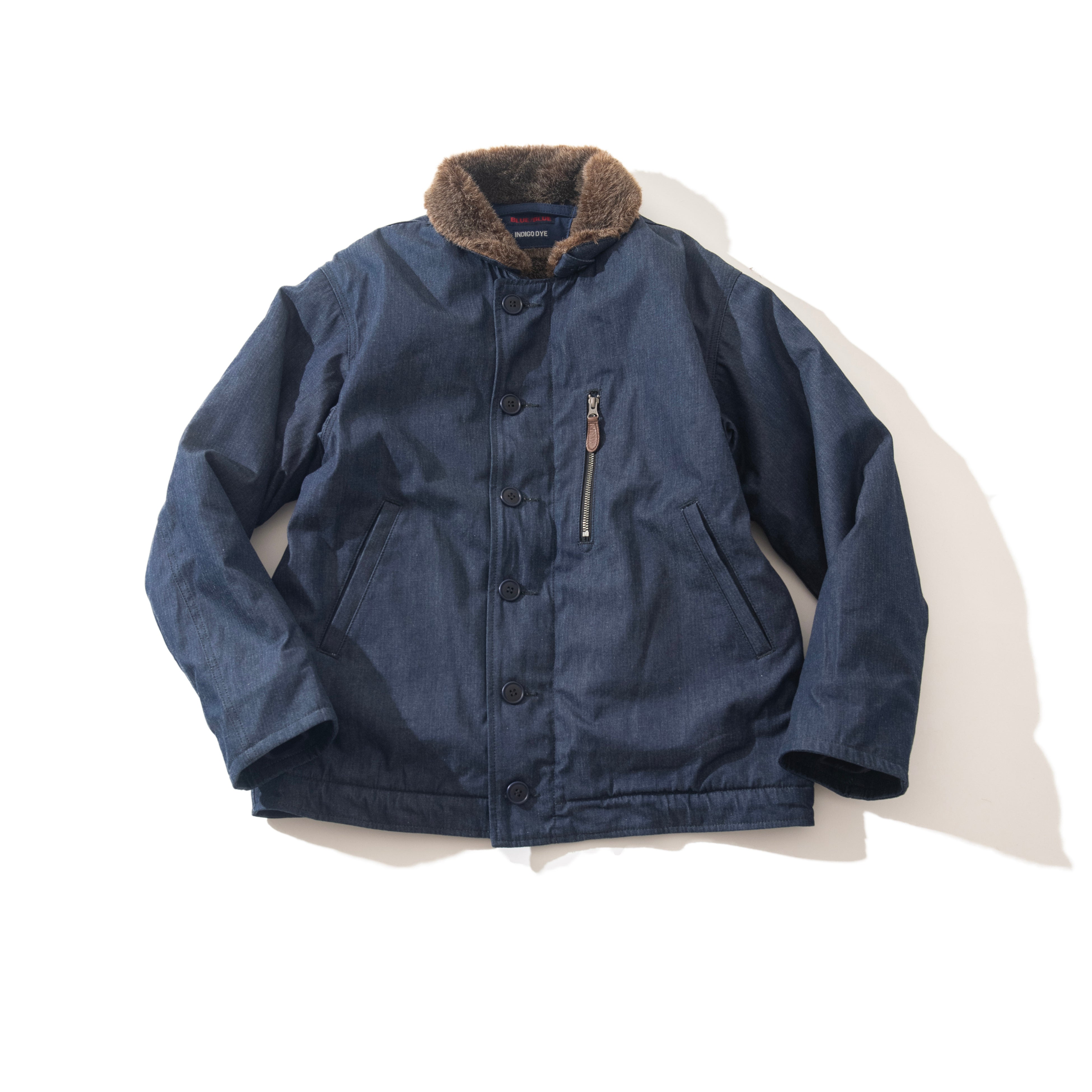 BLUE BLUE】定番の「デッキジャケット」をリニューアル！ジャカード