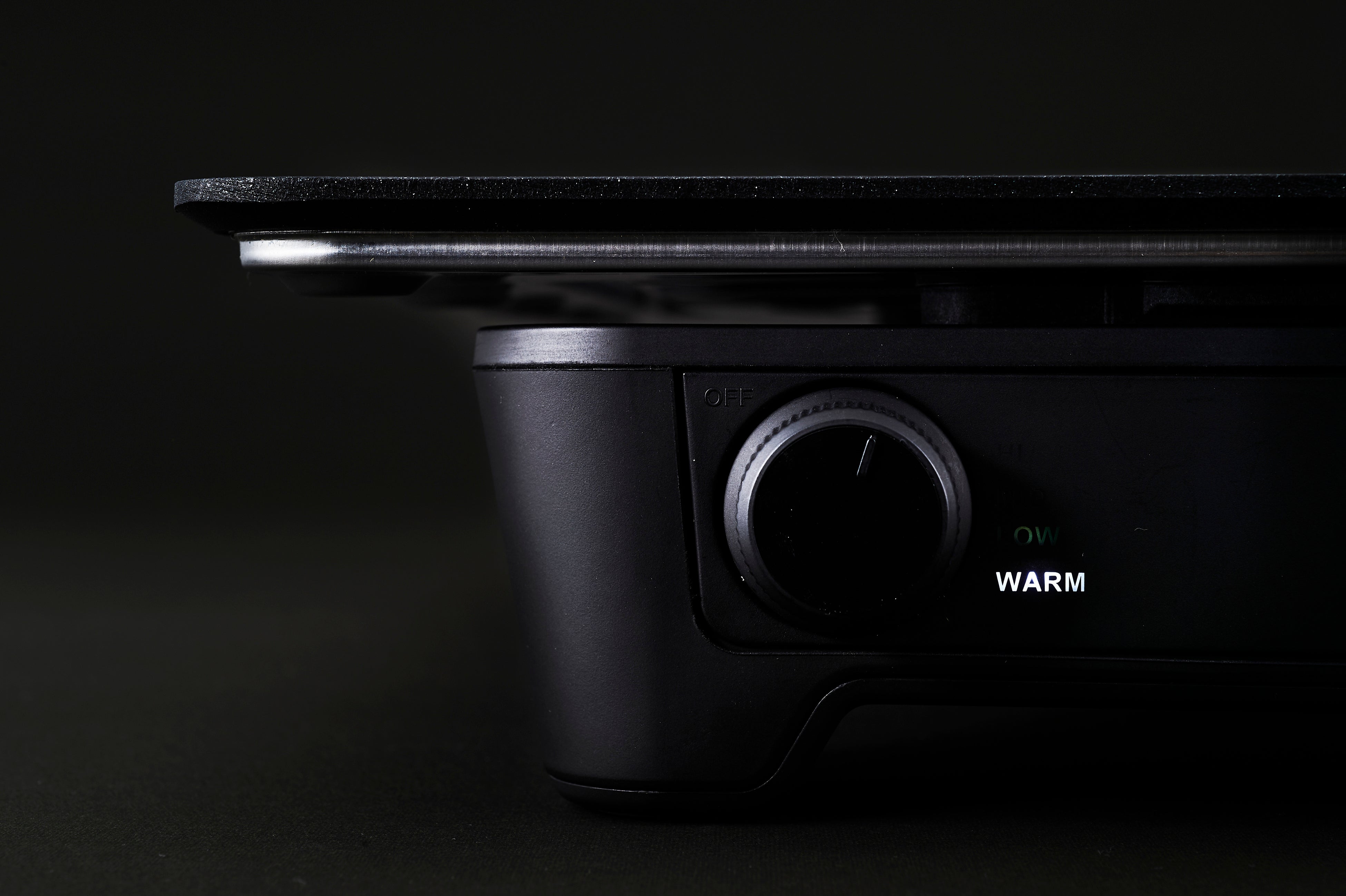 ホットプレート史上屈指の温度調整能力※1を実現した「abien MAGIC