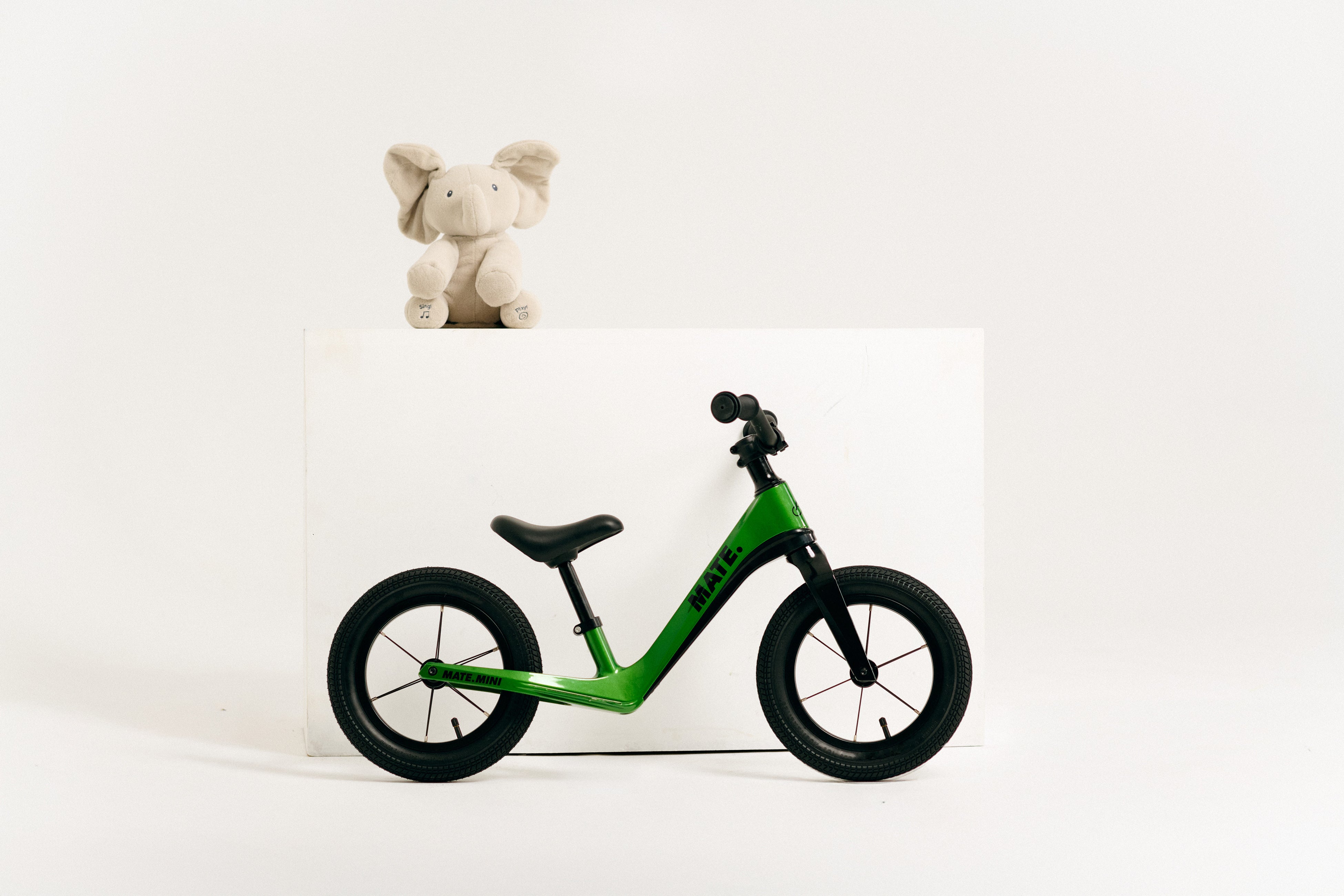 MATE.BIKE】ブランド初のキックバイク「MATE MINI」を2025年1月2日(木