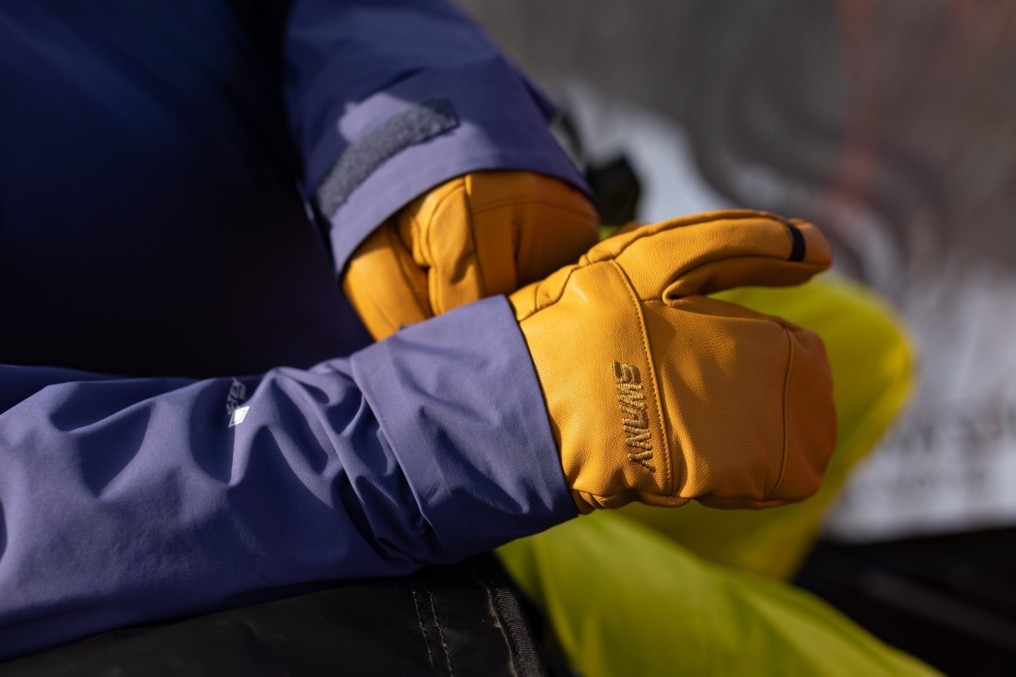 スノーグローブのトップブランド「スワニー」 石井スポーツが開催する