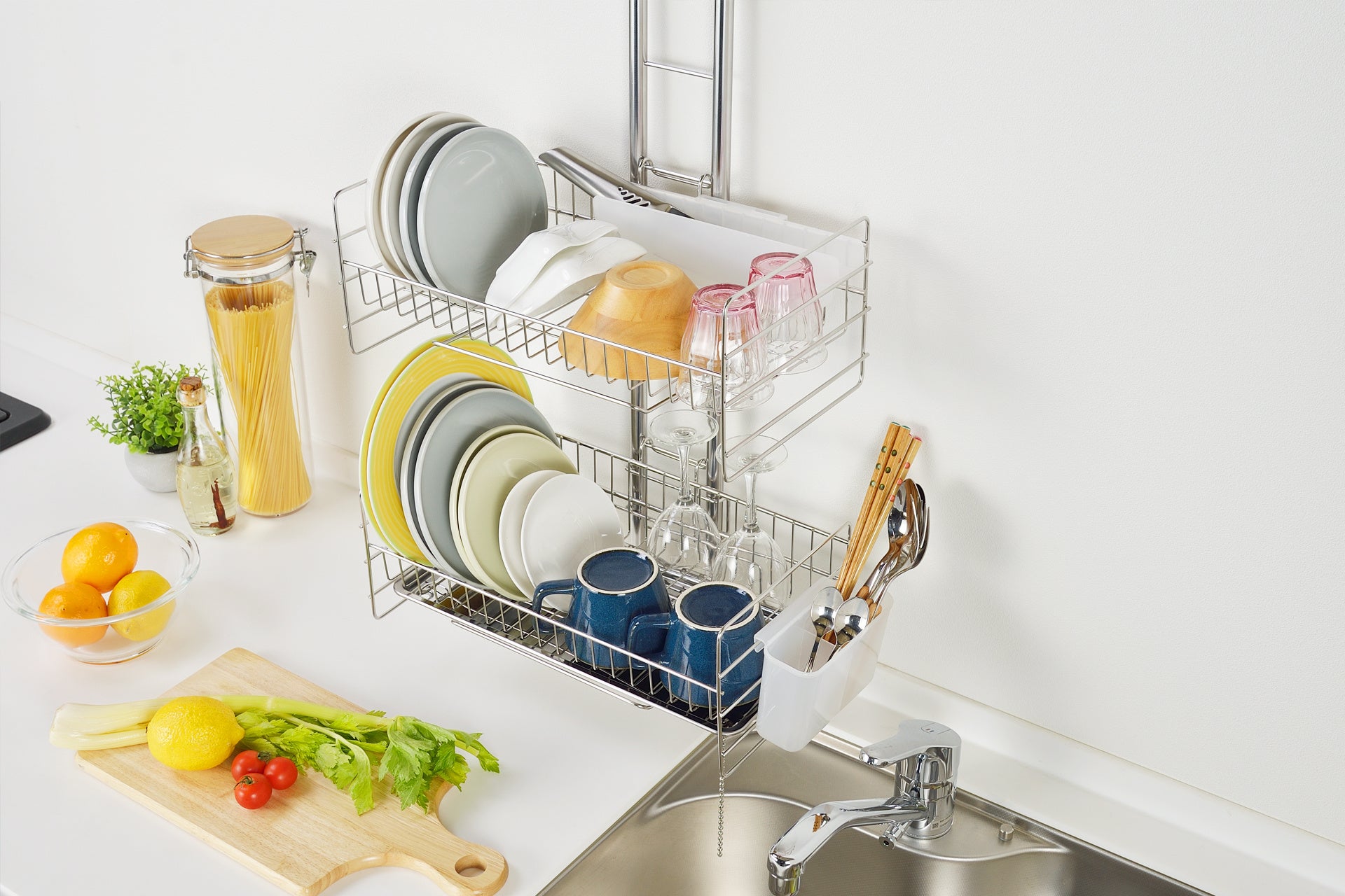 2,656件のお客様の声から生まれた「突っ張り水切りラック」が新登場