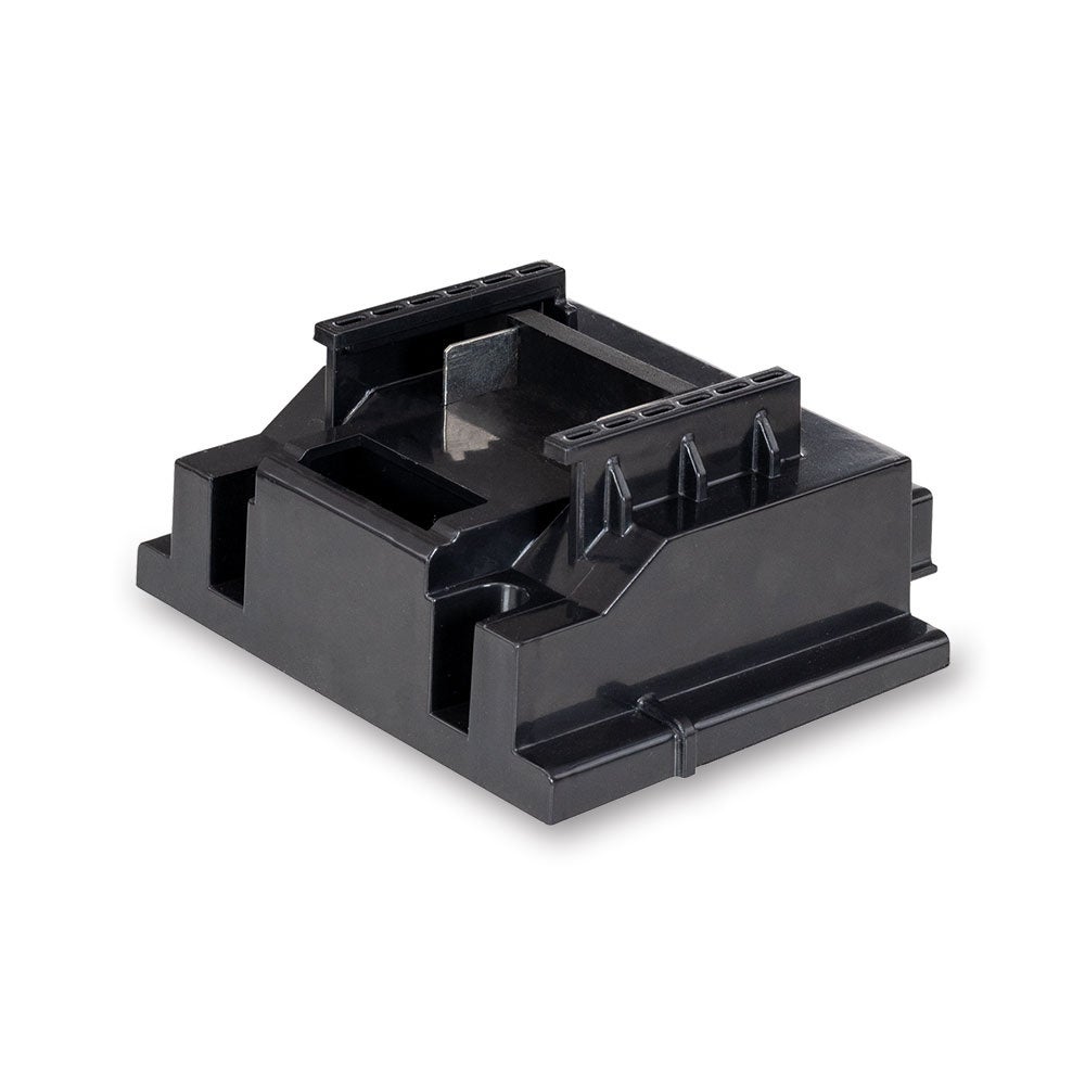 市販の工具用バッテリーがMAXWINのポータブル冷蔵庫K-IBOX08-25に取付