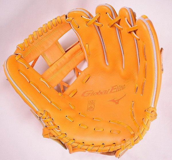 伝説の遊撃手モデルが新登場！MIZUNO・グローバルエリートから「坂本