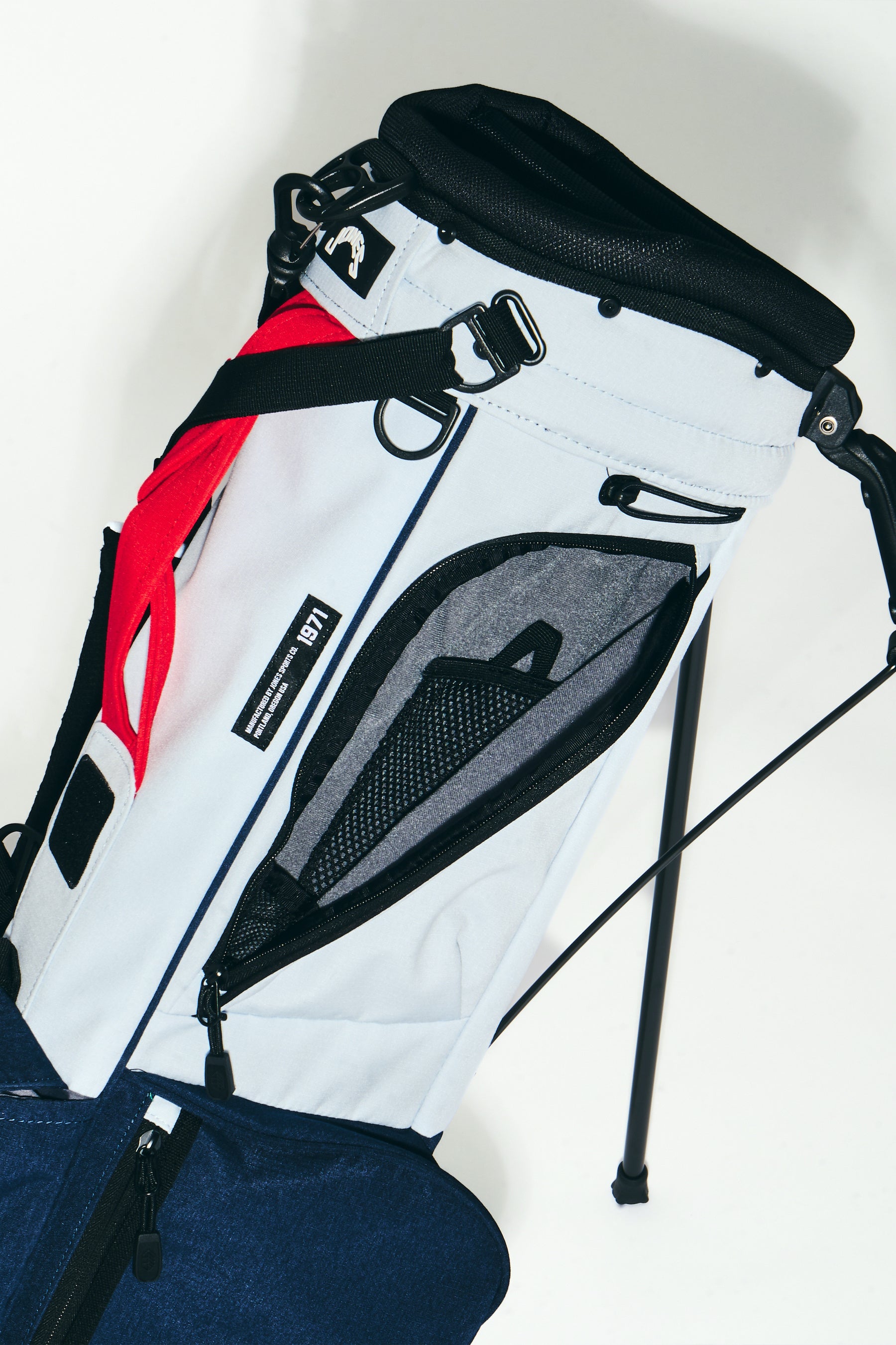 JONES × ÉDIFICE GOLFによるゴルフバッグ「ROVER」の特別モデルが発売