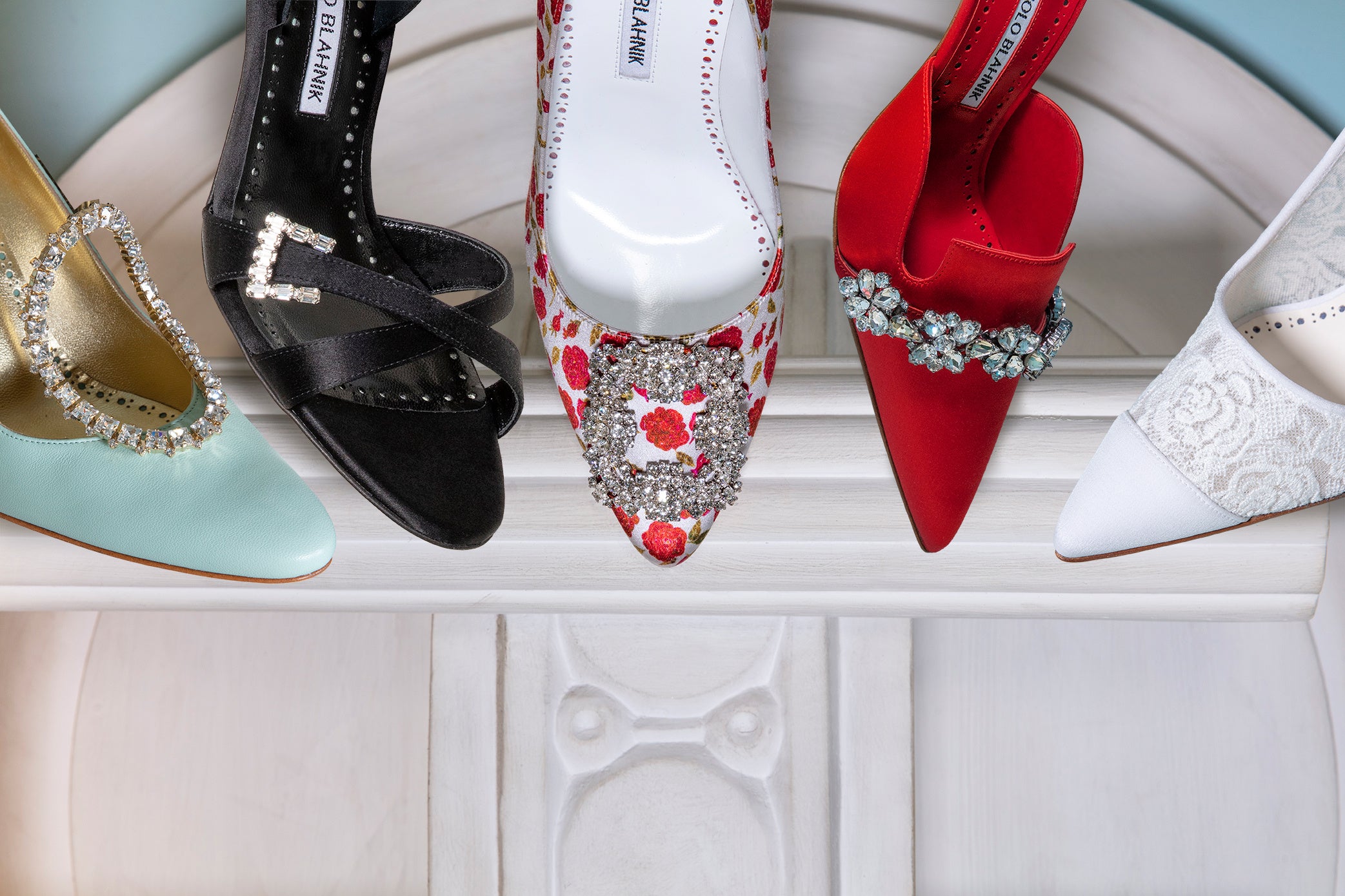 マノロ ブラニク2024年ウィメンズオータムシューズ、マノロ