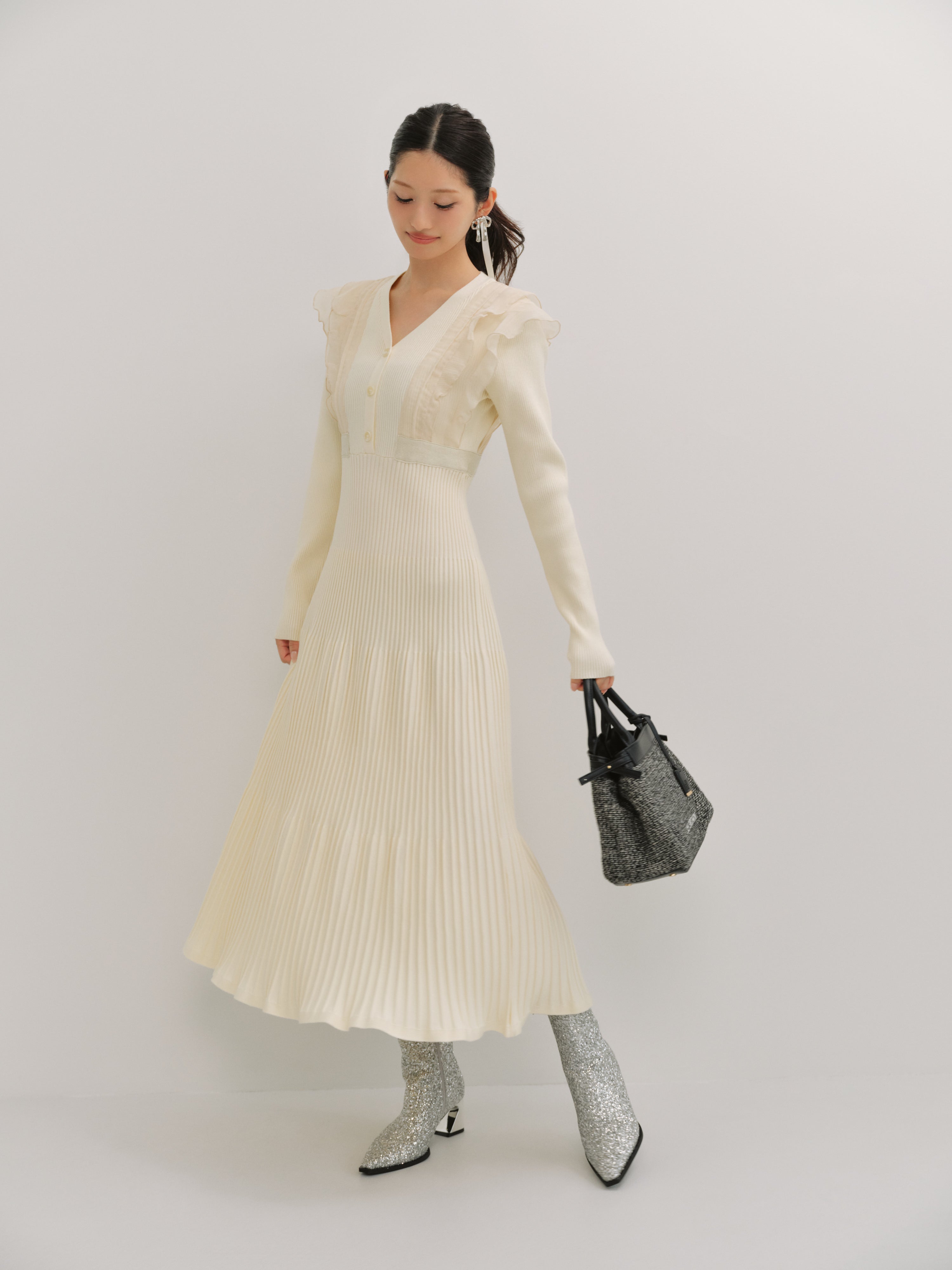 LILY BROWN】日頃の感謝を込め、新年特別企画としてスペシャルなセット