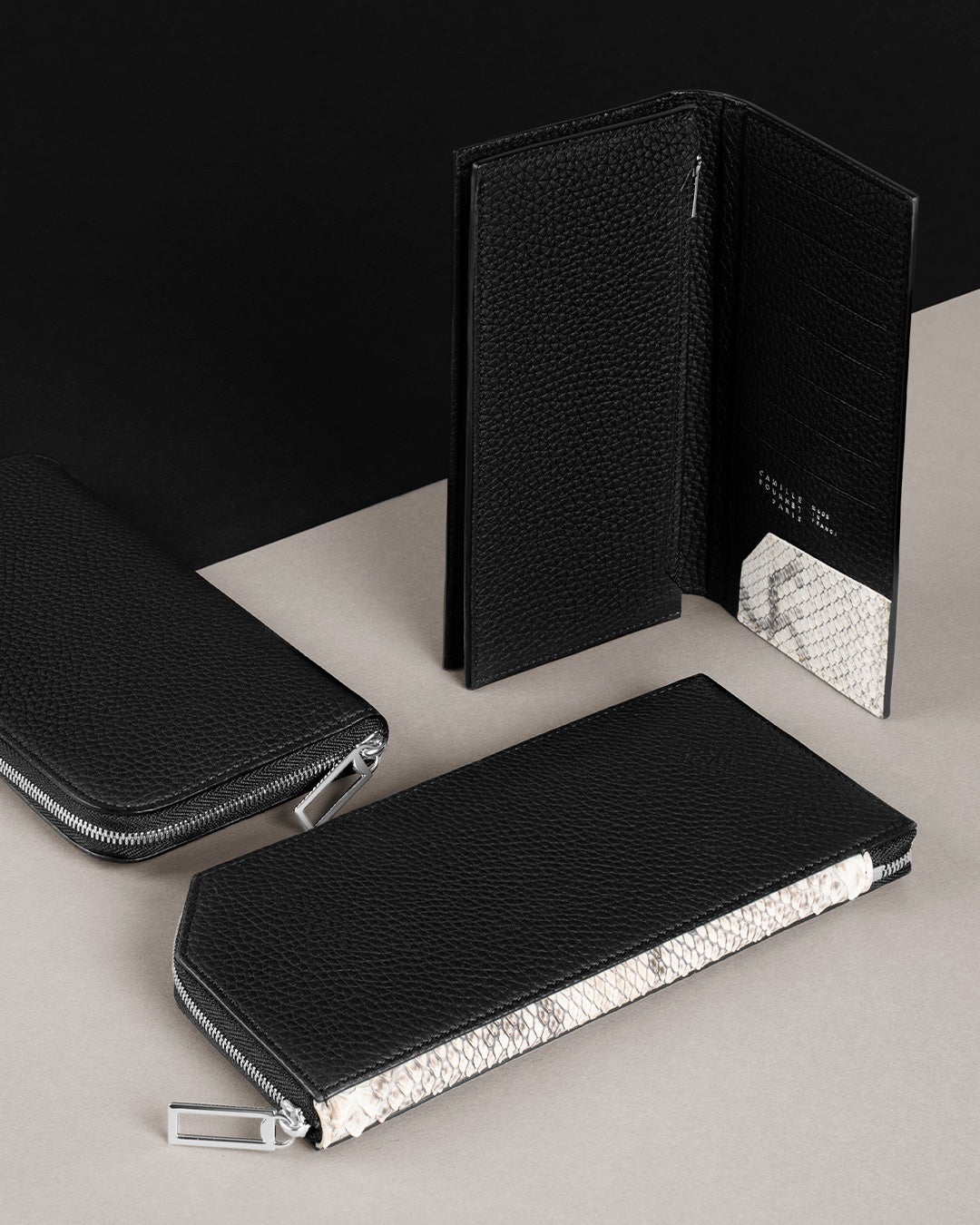 VERSO/ヴェルソ」シリーズにパイソン素材＝日本限定ウォレット発売