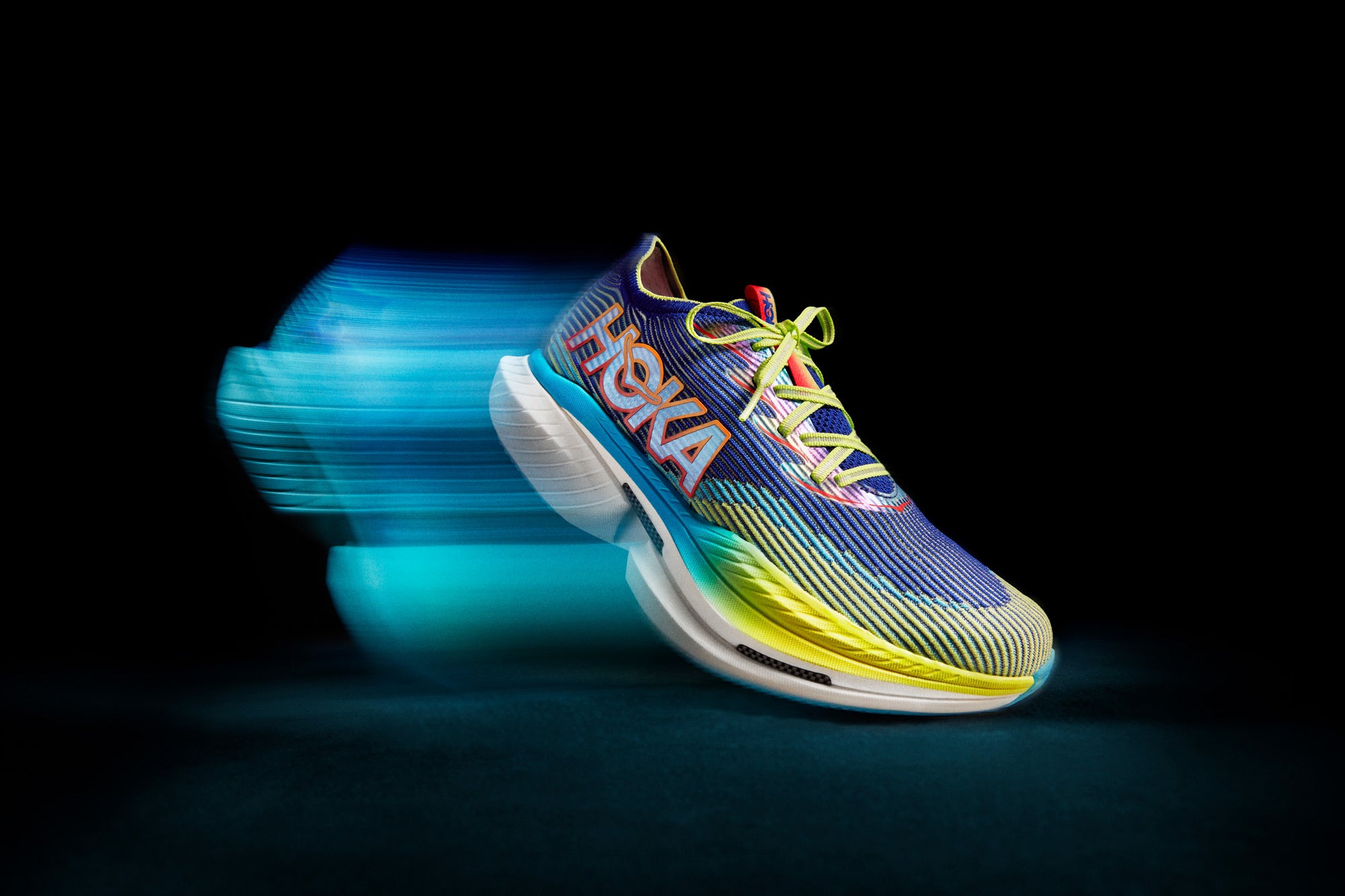 HOKA史上最高のエナジーリターンを搭載したHOKA最速ロードレーシング