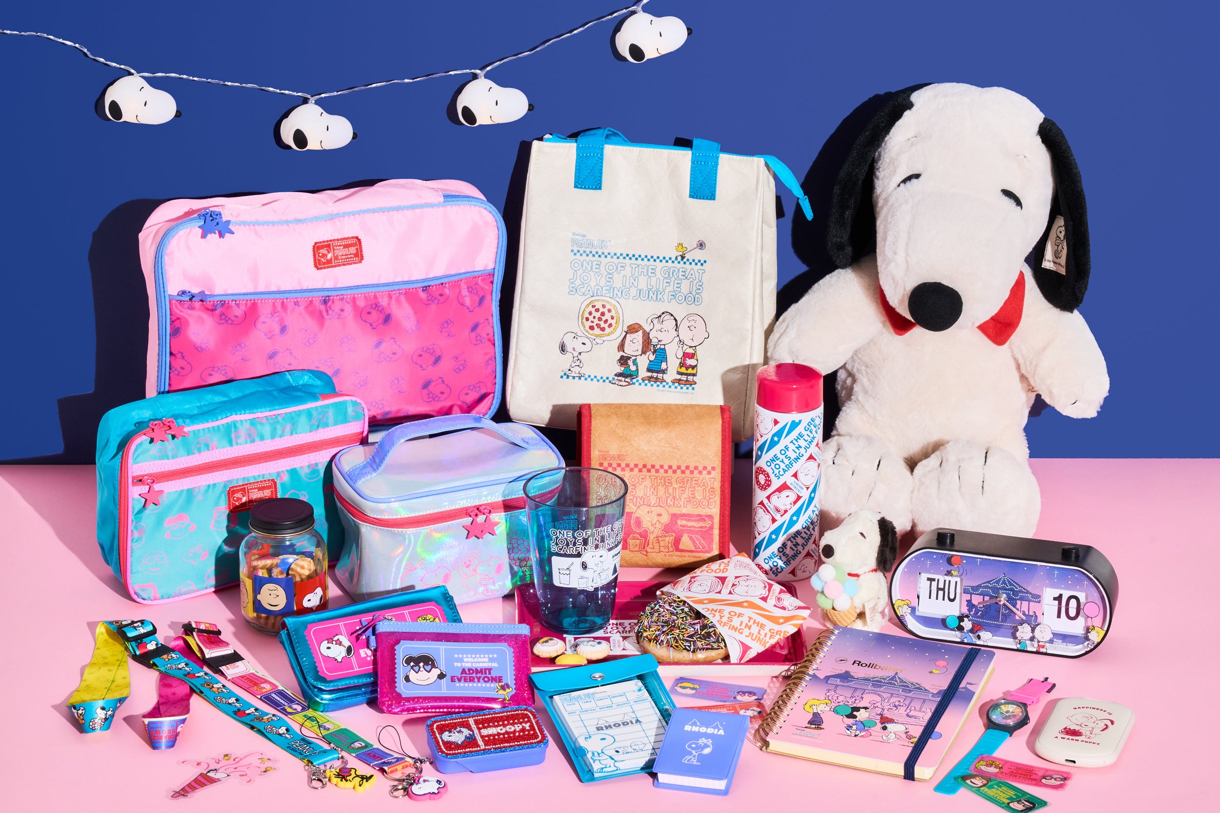 今年は“ナイトカーニバル”がテーマ！毎年大好評、PLAZAの『PEANUTS