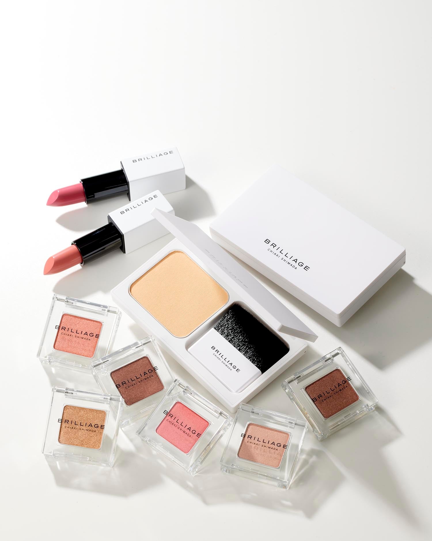 2022年春夏を軽やかに彩るアイテムが2月新発売！この春、肌も目元も