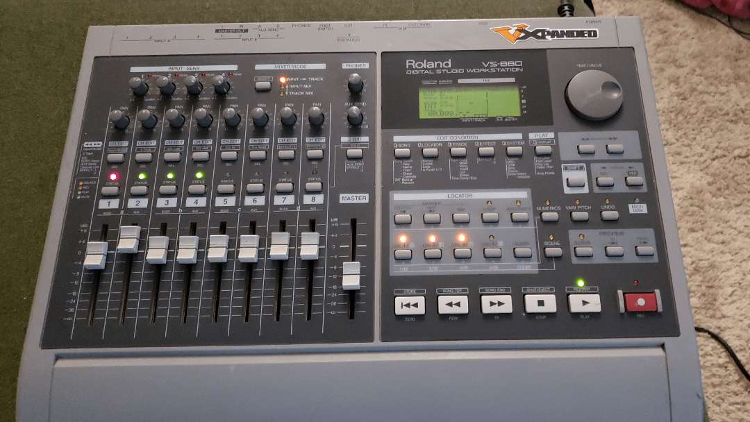 Roland vs-880 : r/Roland