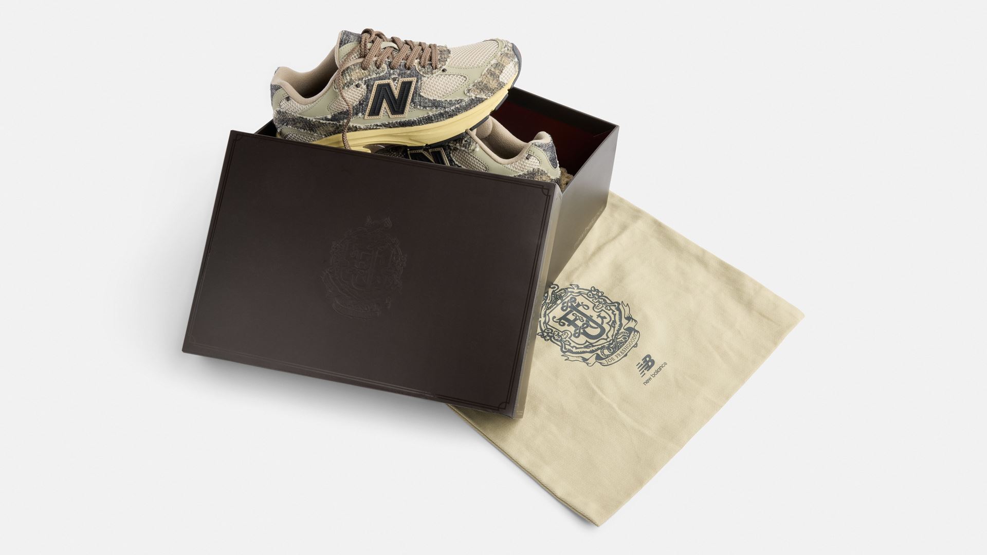 Joe Freshgoods & New Balance ABZORB 2010