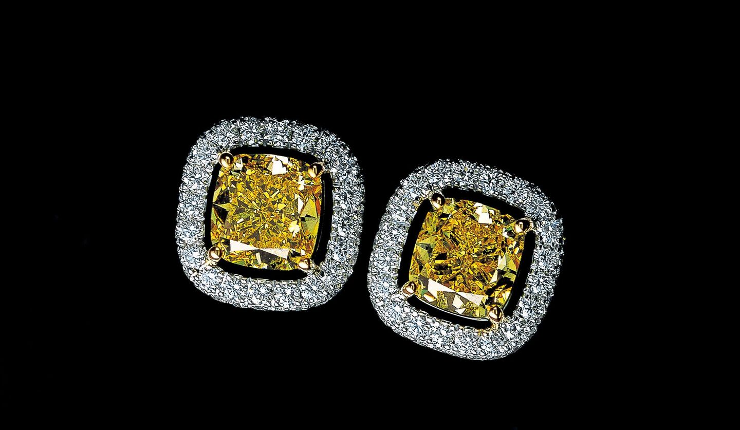 グラフ『イエローダイヤモンド』ピアス｜「繁栄をもたらす」とされる