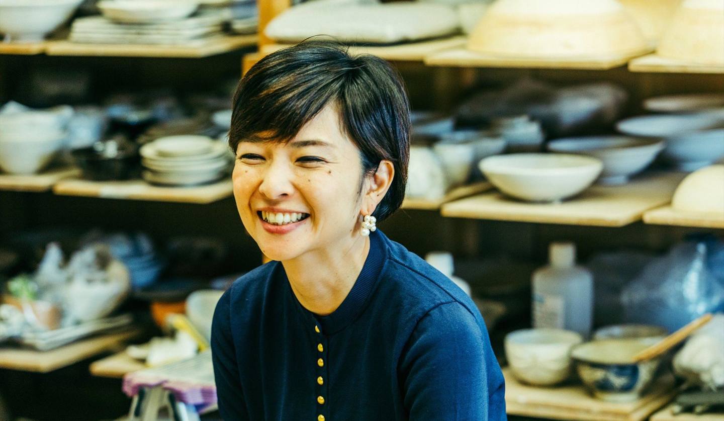 陶芸家・岡崎裕子さん】5年間、笠間で修業生活を送った陶芸家が気づい