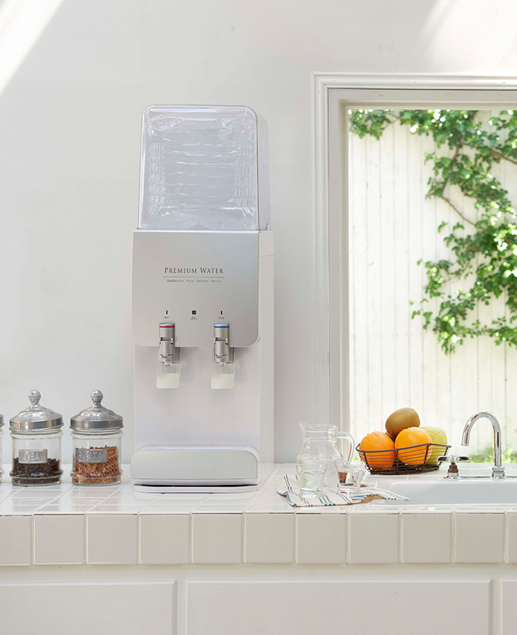 スリムサーバーIII（ショートタイプ）｜天然水ウォーターサーバーは