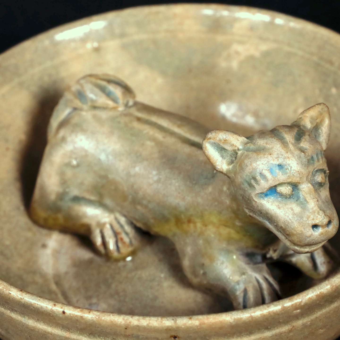 東晋越州窯青磁犬盂 | 中国陶磁器 | 利菴アーツコレクション