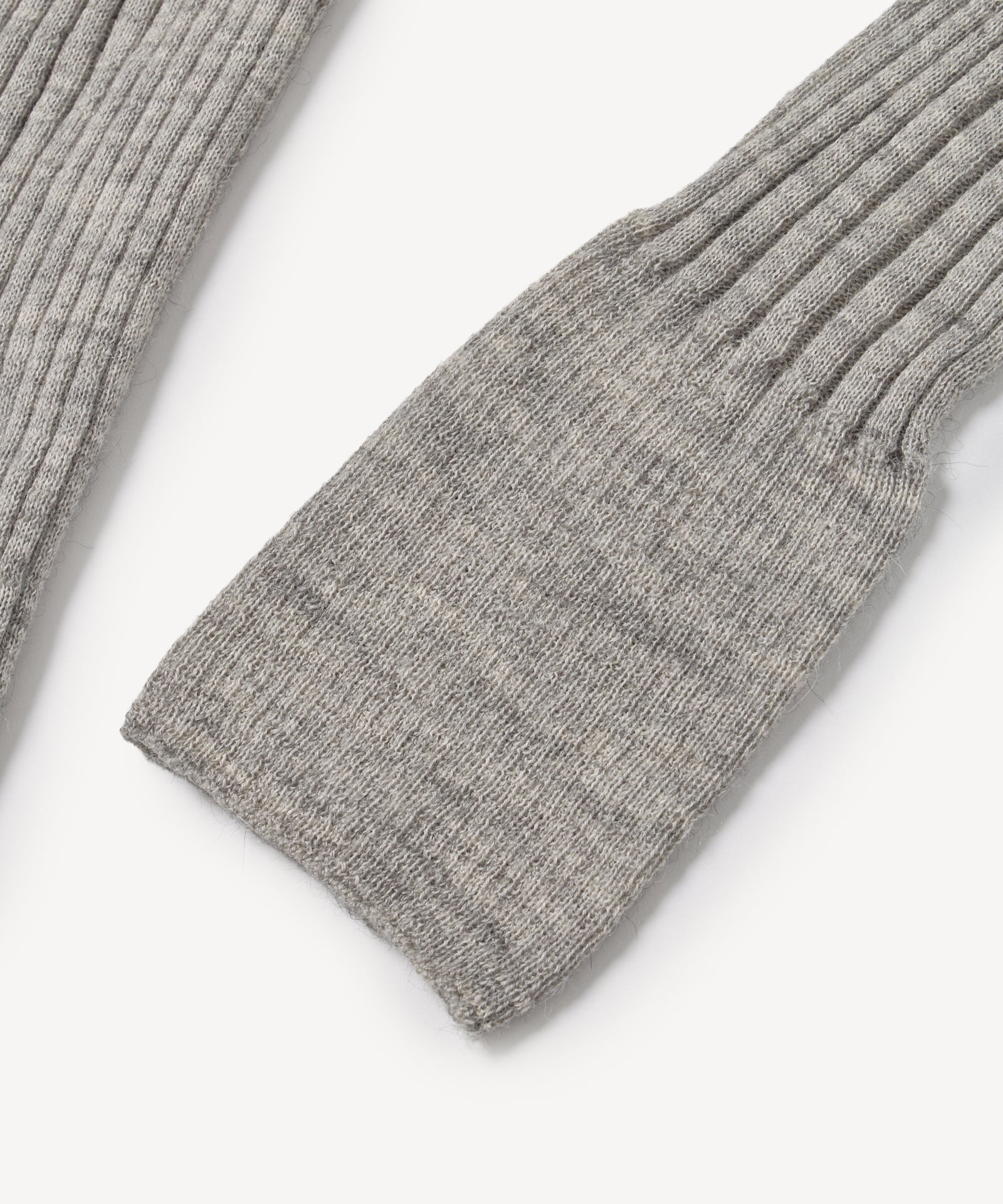 アルパカ混リブタートルセーター / オーガニックコットン – PRISTINE