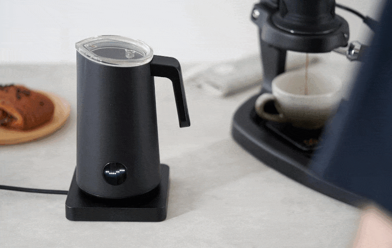 これは魔法なのか！？「絶品つやとろミルク」の決定版、ナノフォーマー