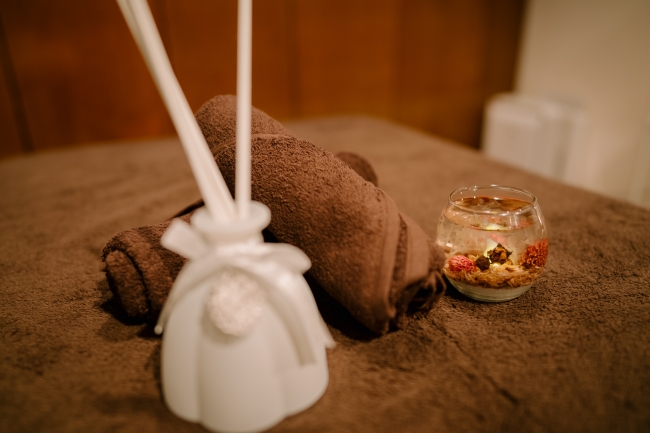 いま美容業界で話題の「プラズマシャワー」「ハイドラフェイシャル